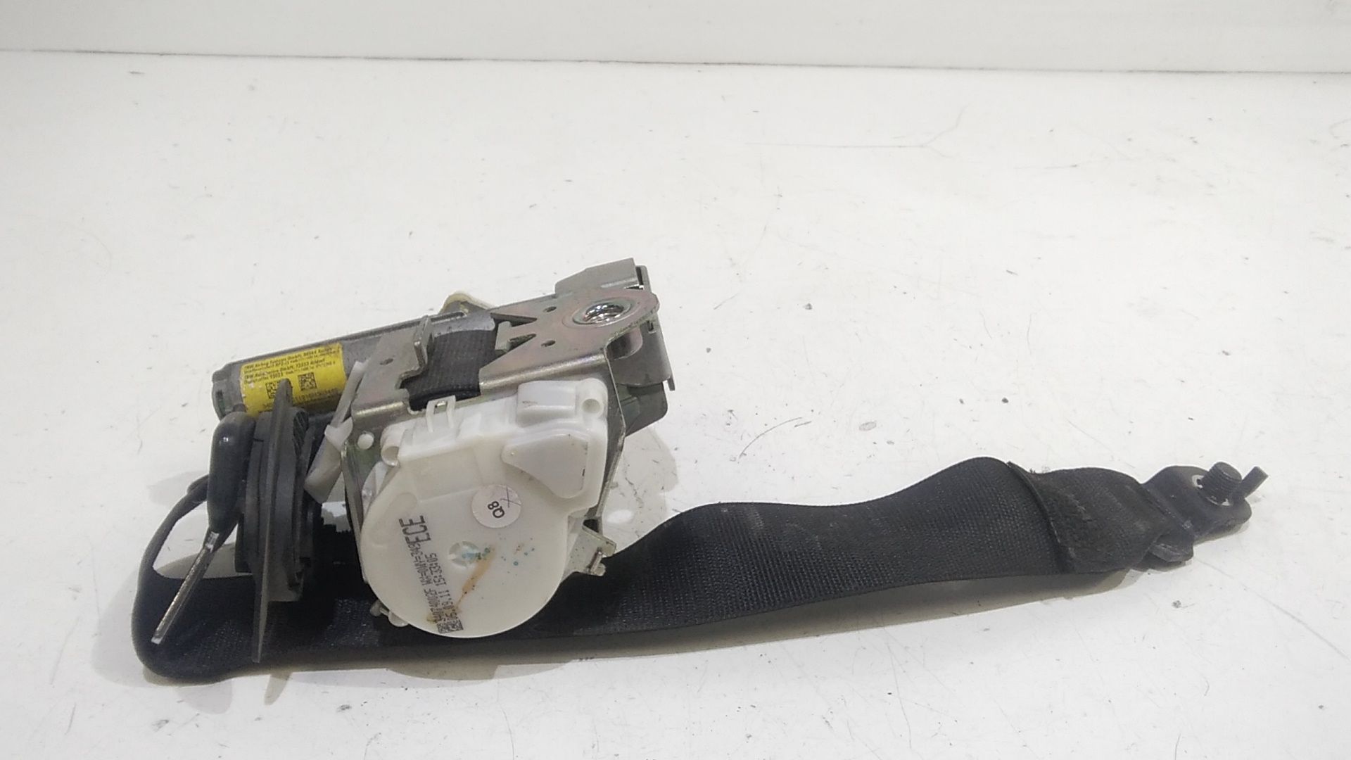 Cintura Di Sicurezza Ant. Destro A20486018859C94 Usato