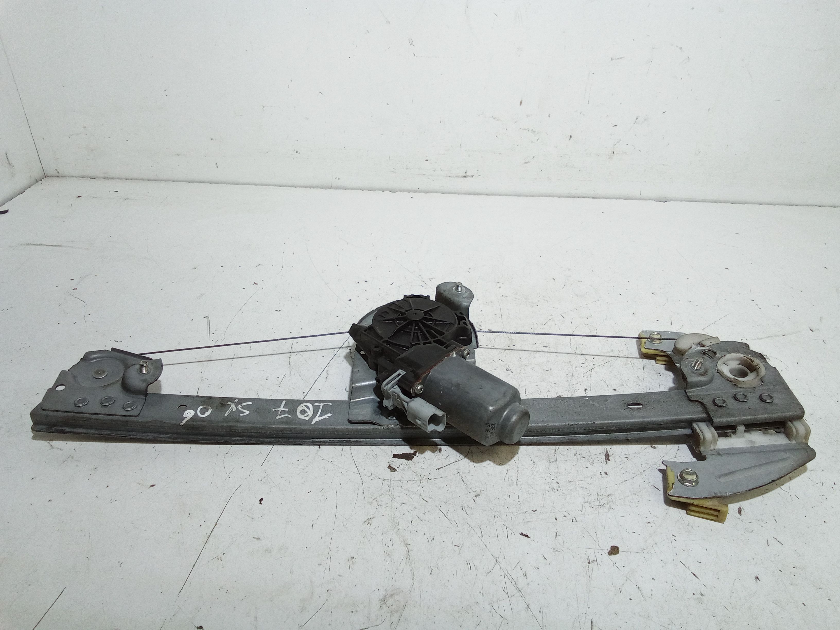 Alzacristallo Porta Ant. Sinistro 9221V7 Usato