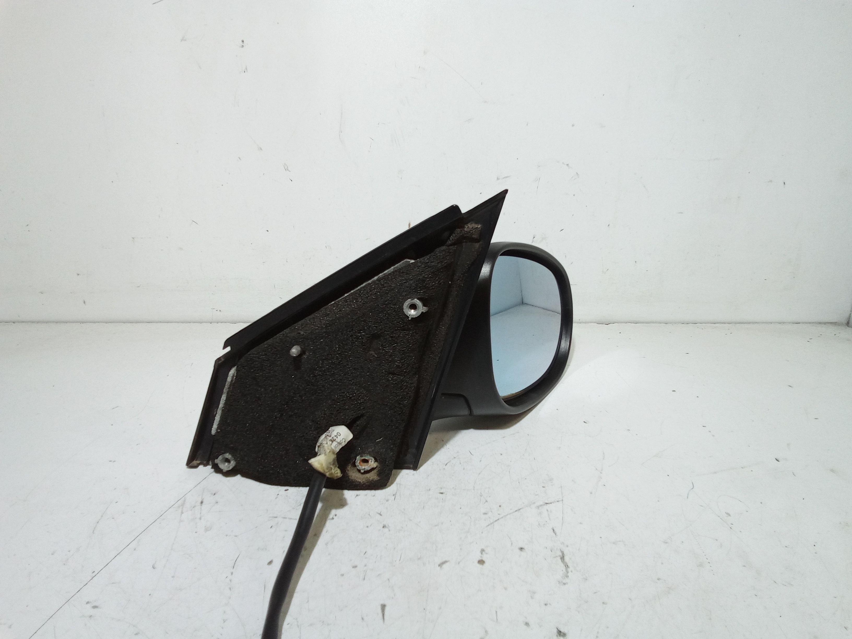 Retrovisore Est. Destro Usato