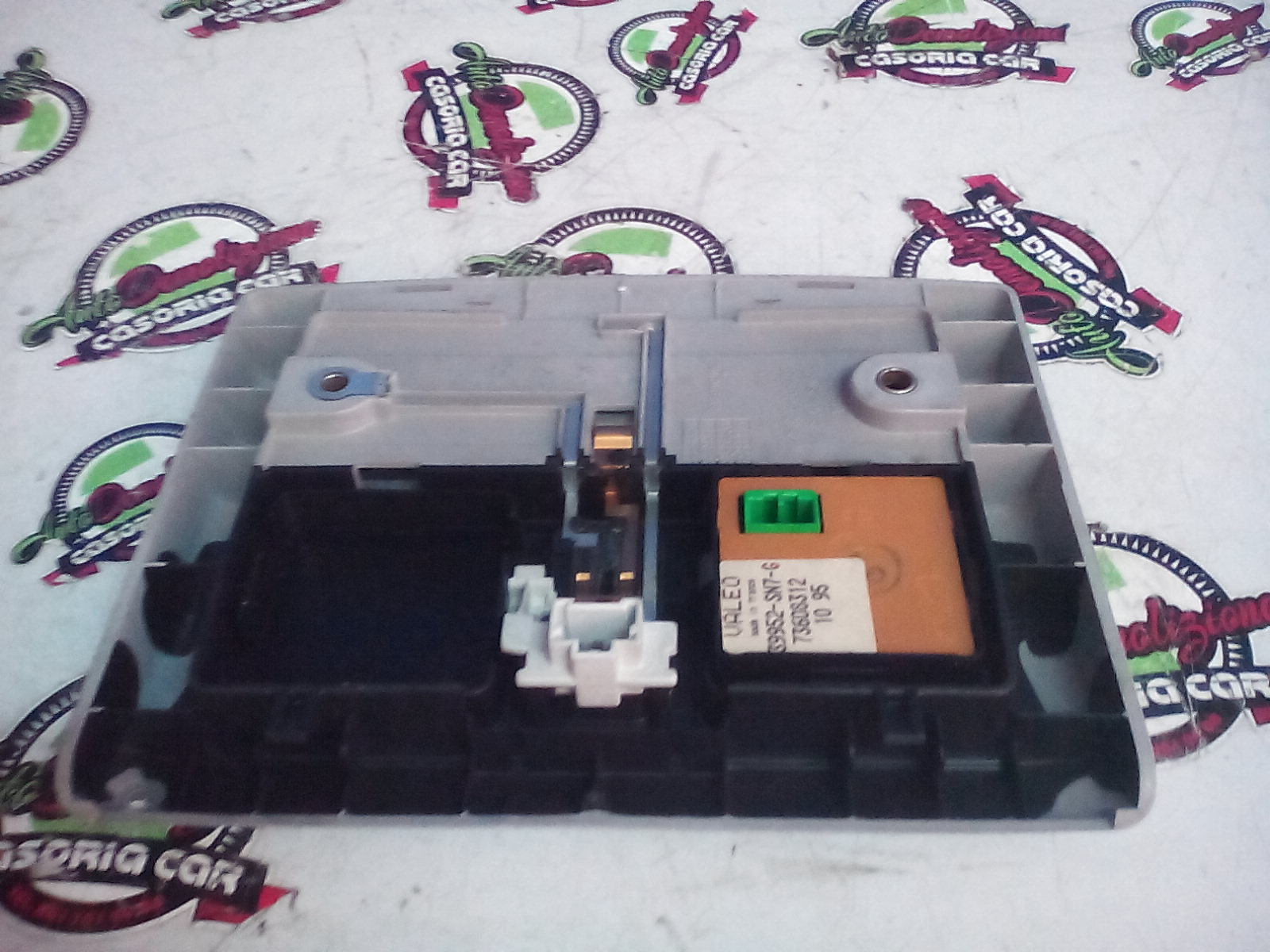 Luce Cortesia Ant. Tetto Usato