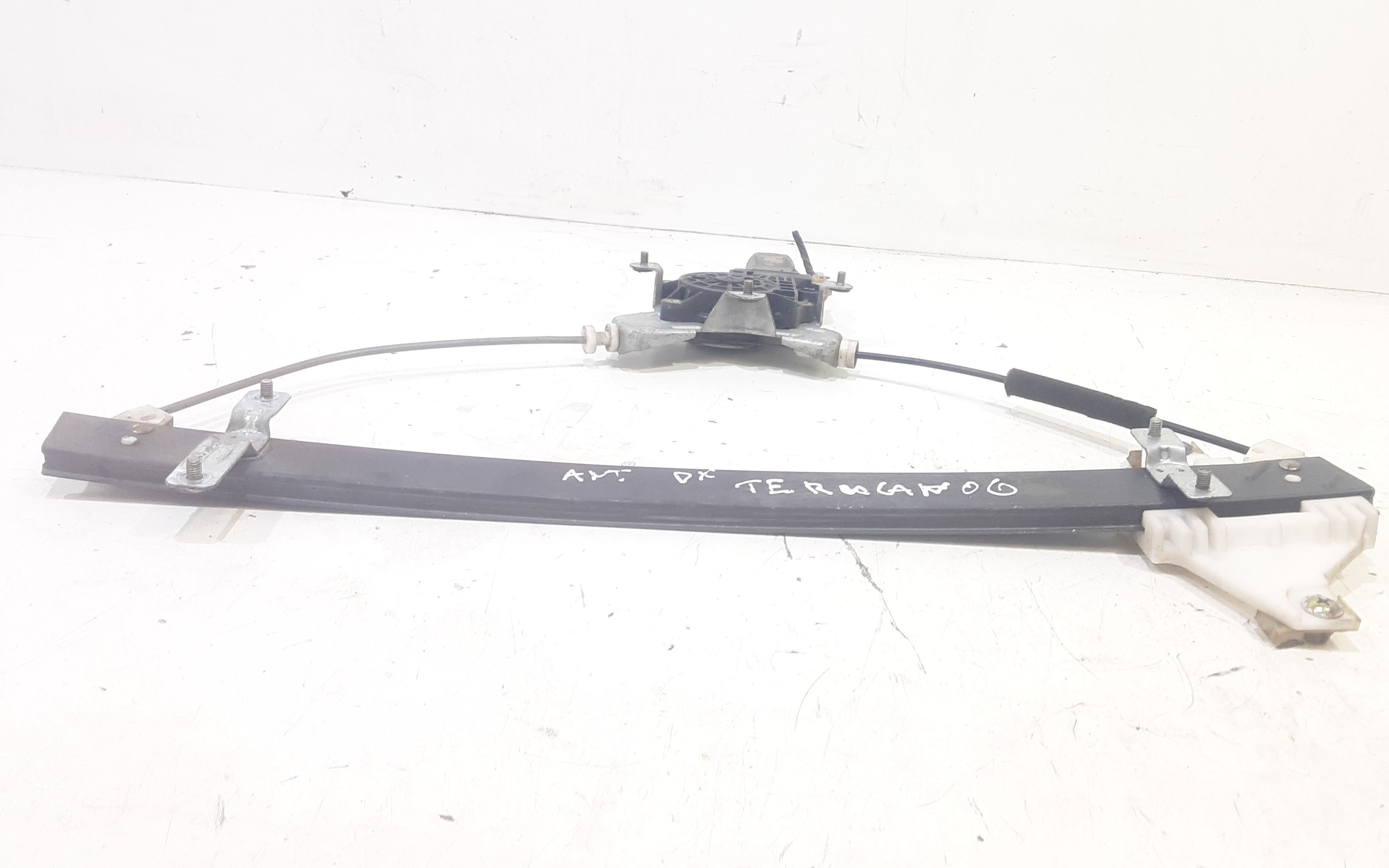 Alzacristallo Porta Ant. Destro Usato