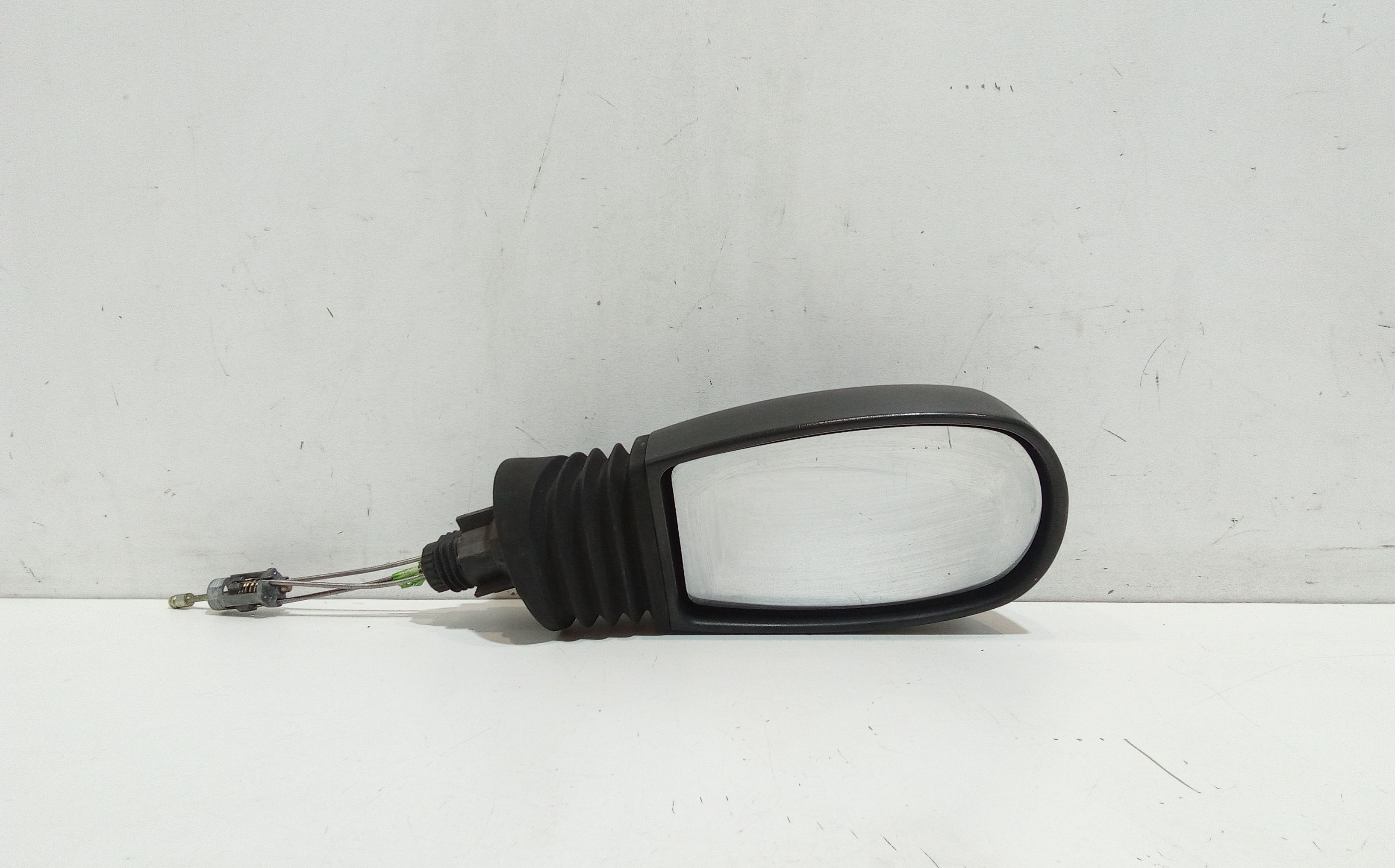 Retrovisore Est. Destro 735310073 Usato