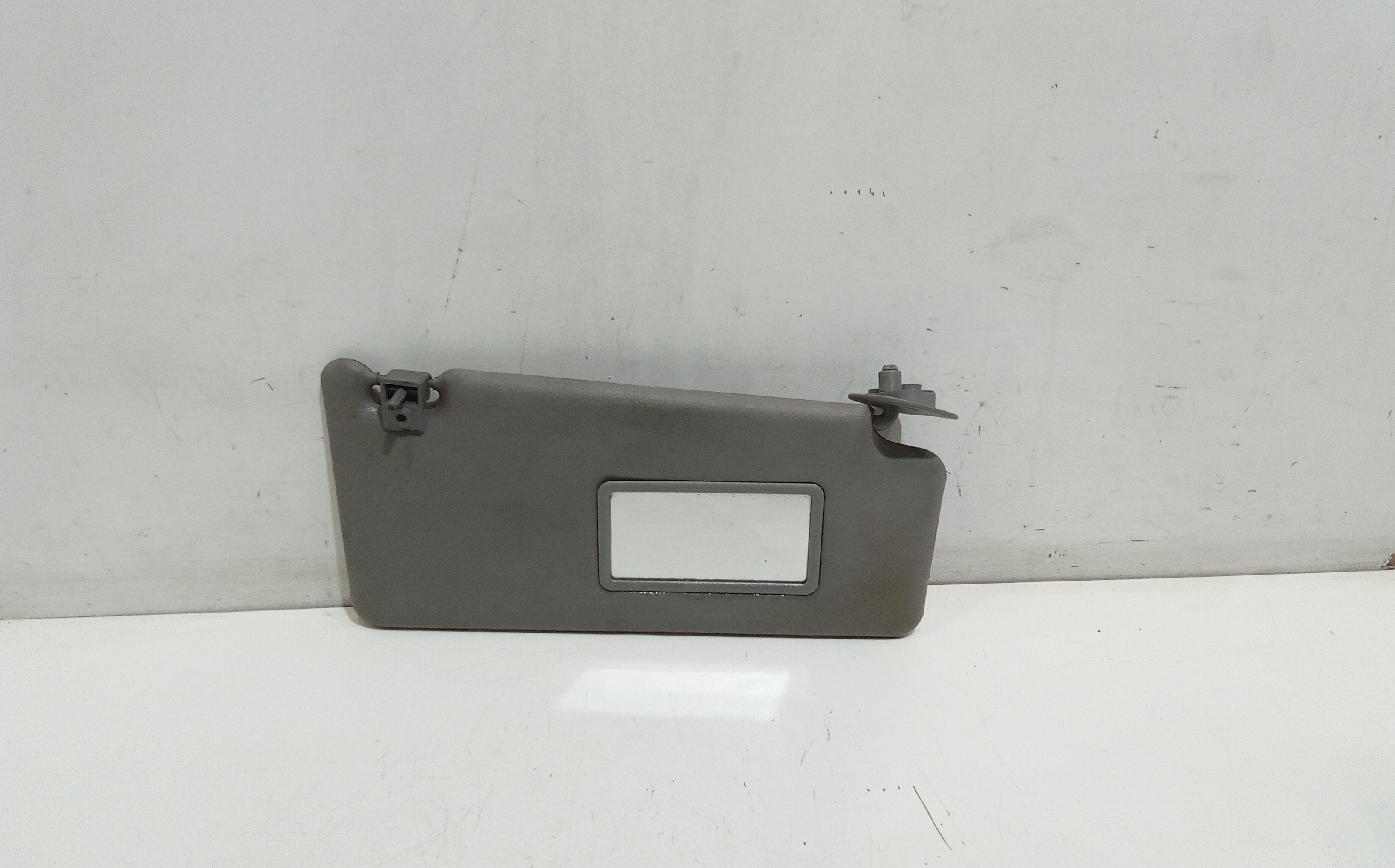 Aletta Parasole Parabrezza Destro Usato