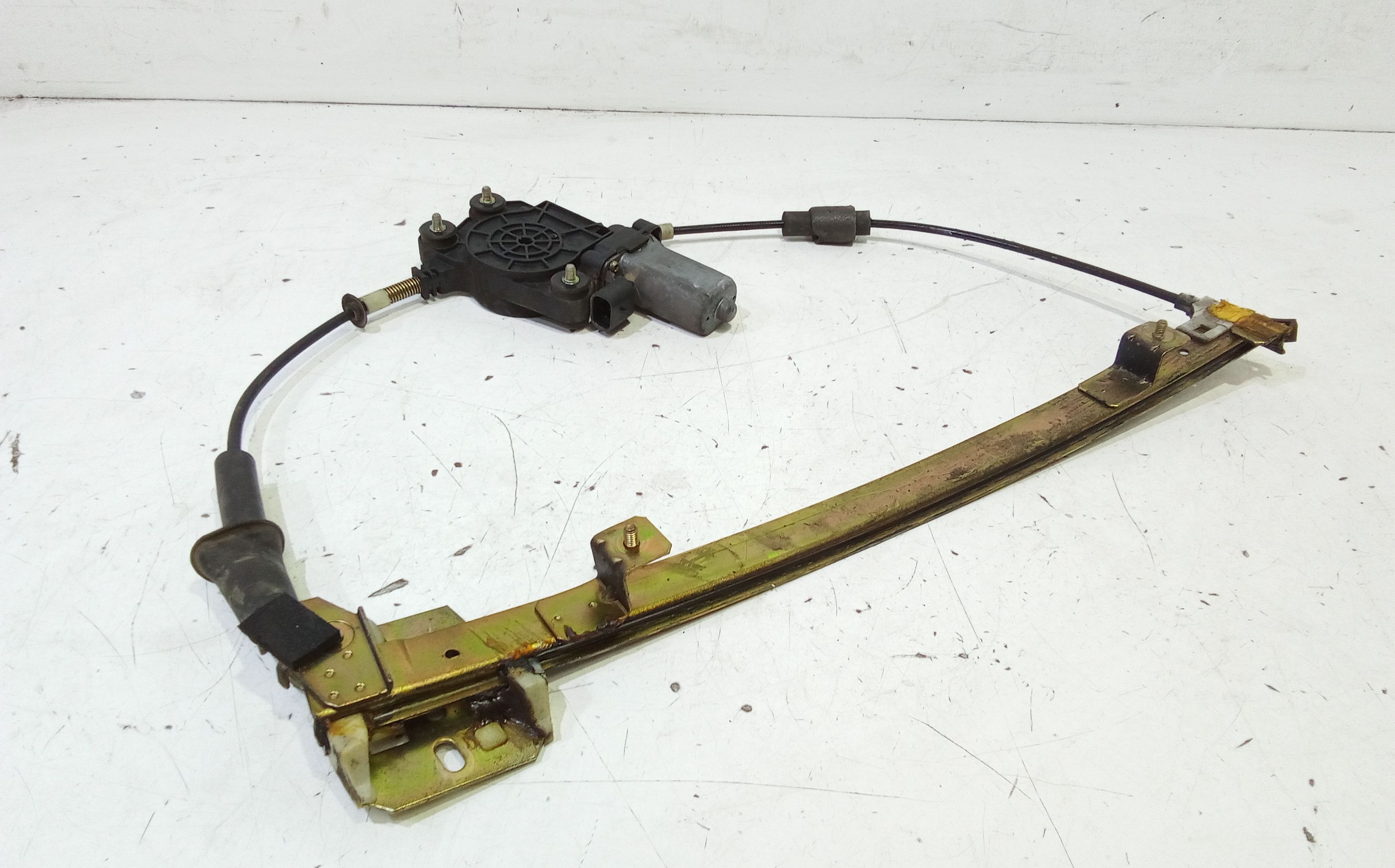 Alzacristallo Porta Ant. Destro 46512240 Usato