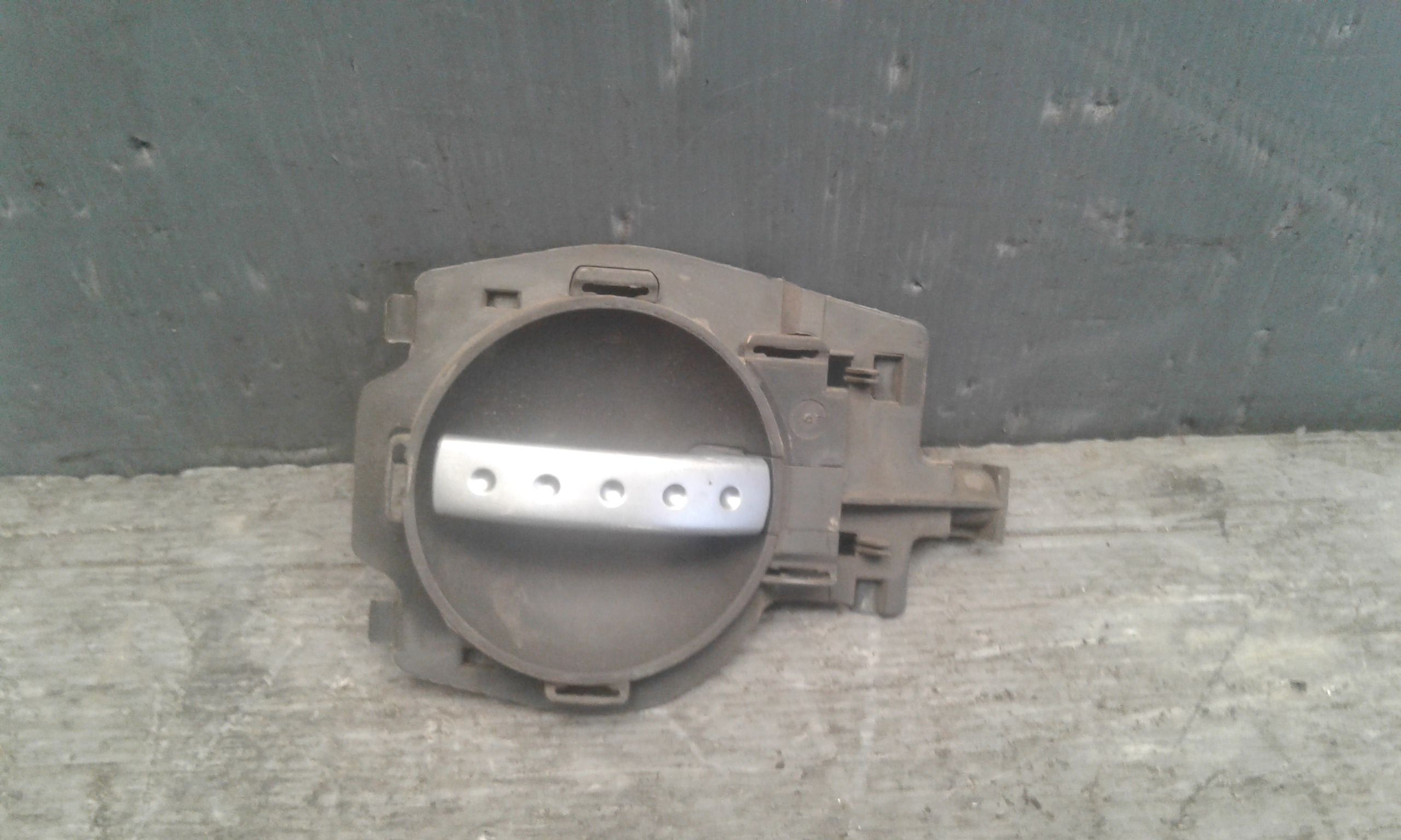 Maniglia Int. Apertura Porta Post. Destro 914489 Usato