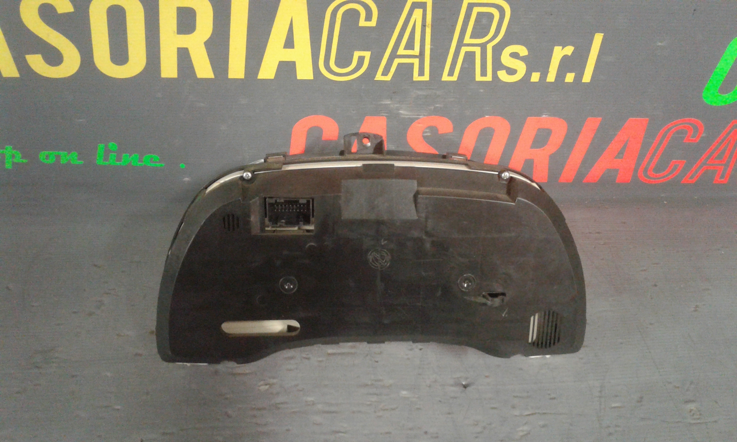 Quadro Portastrumenti Usato