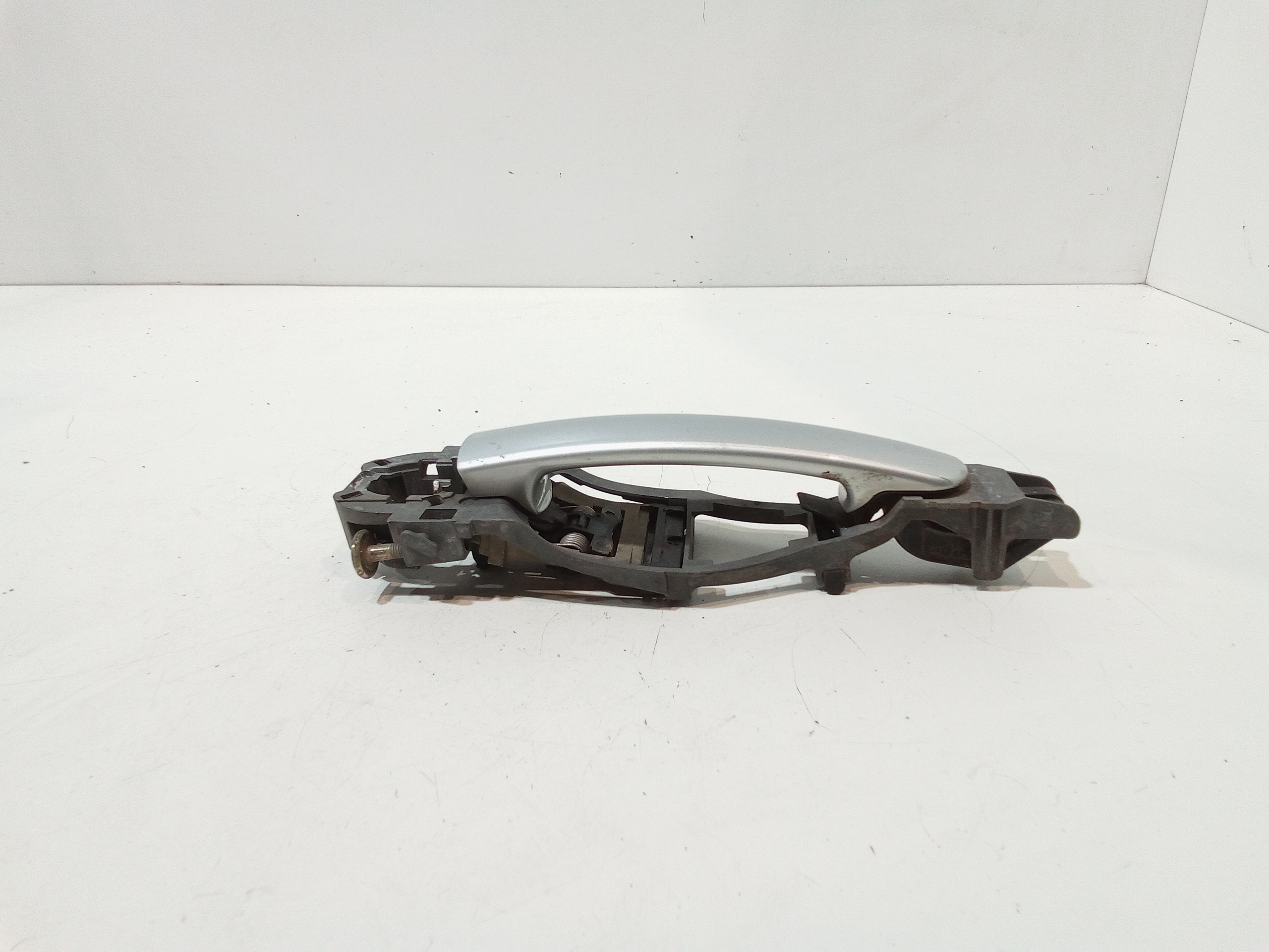 Maniglia Porta Ant. Destro 3B0837207F3FZ Usato