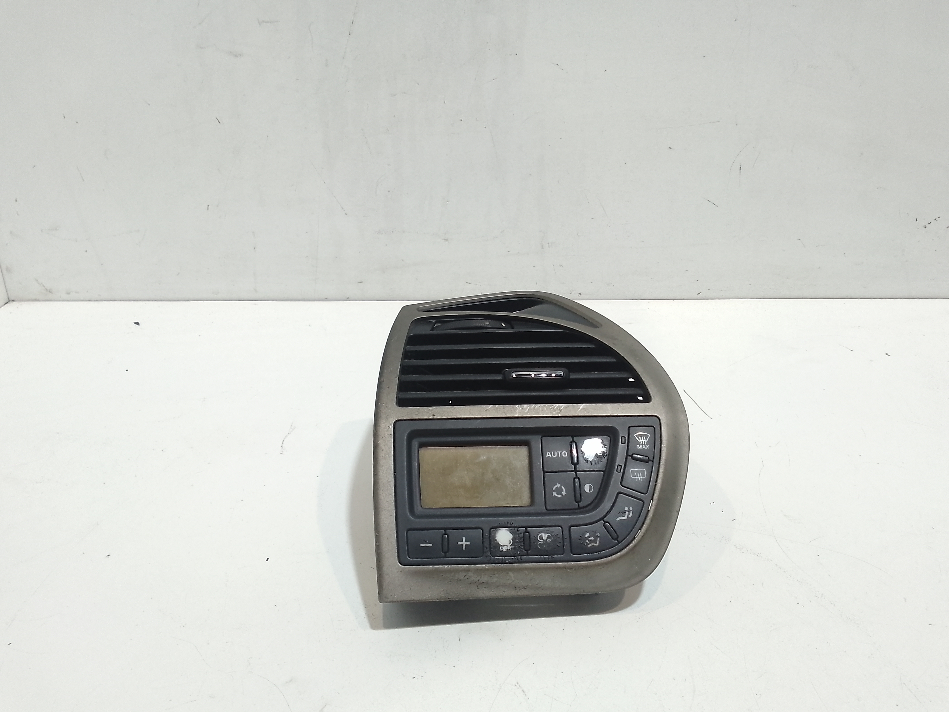 Condotto Aria Bocchette Lat. Cruscotto Sinistro 6447XR Usato