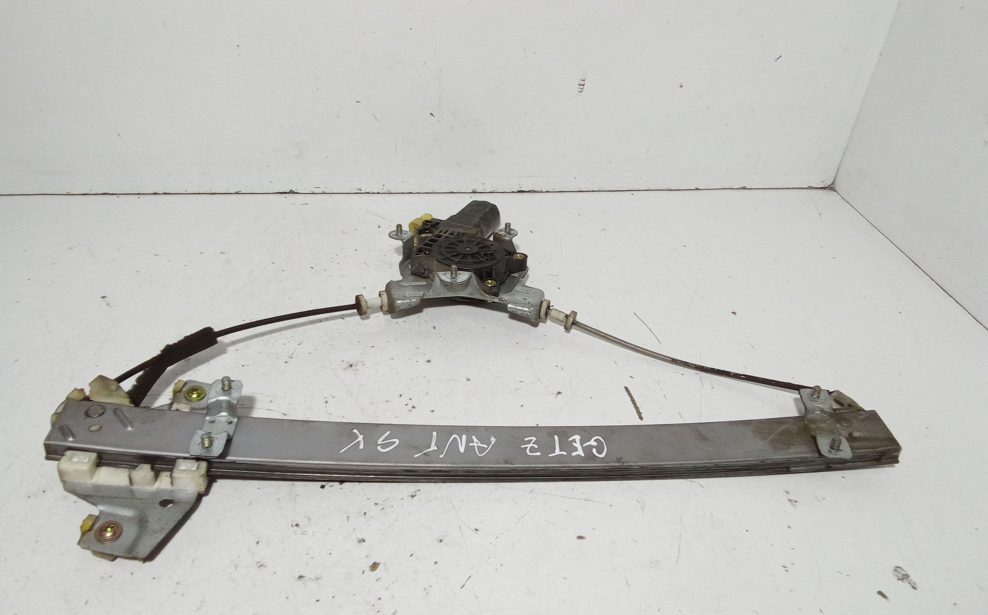 Alzacristallo Porta Ant. Sinistro 824011C000 Usato