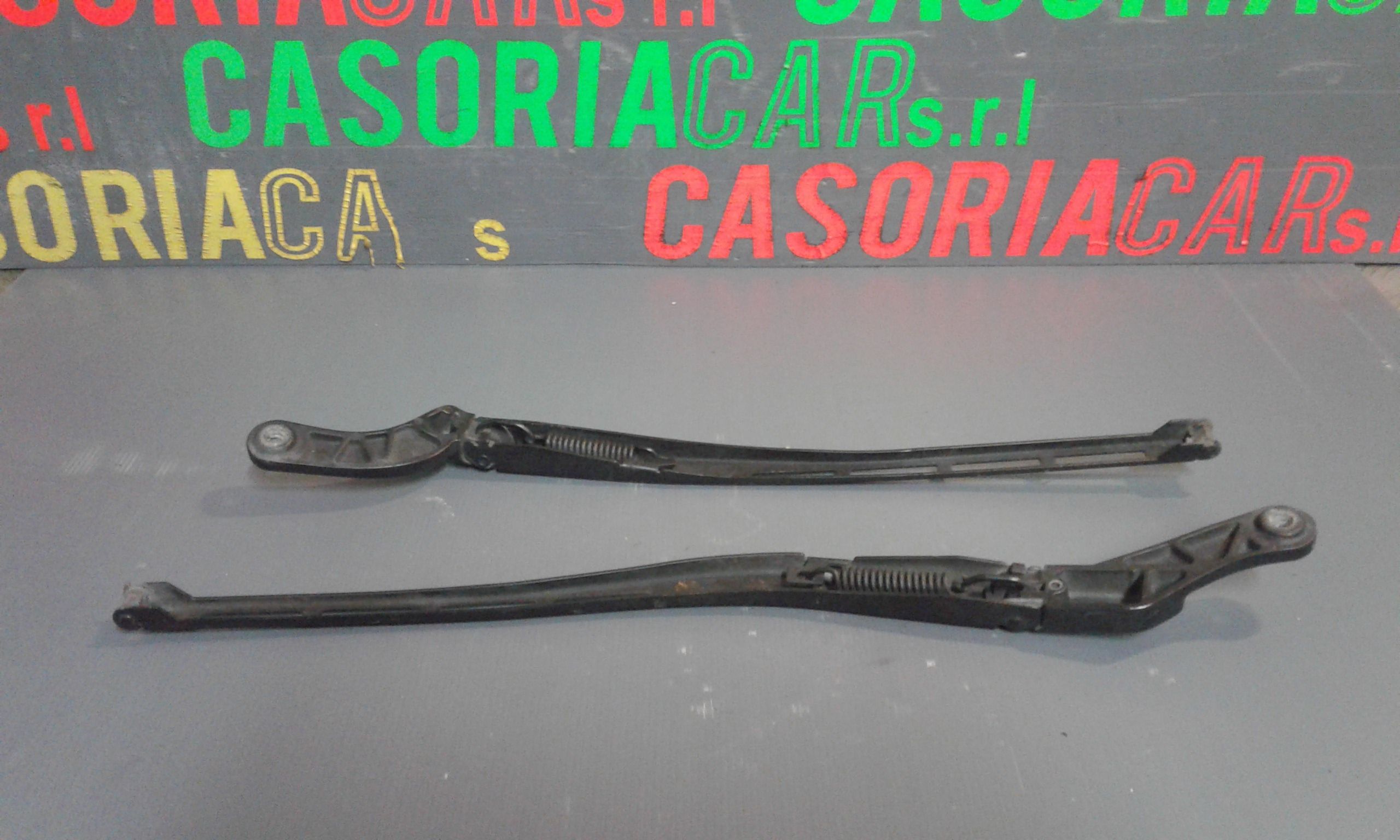 Braccio Tergiparabrezza Usato