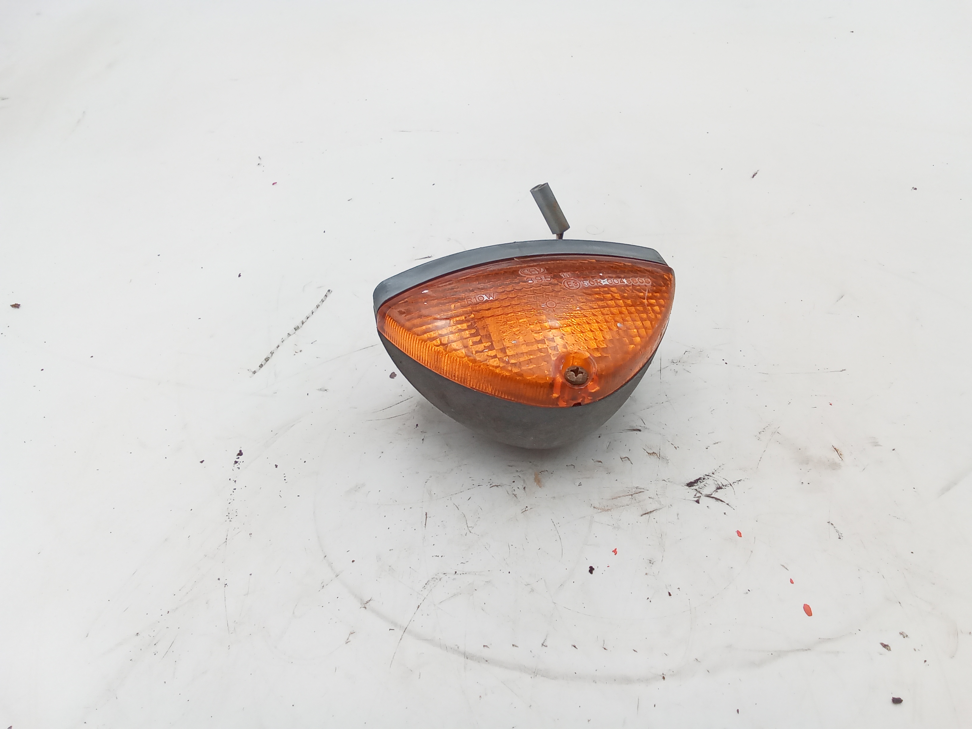 Lampada Direzione Ant. Destro Usato