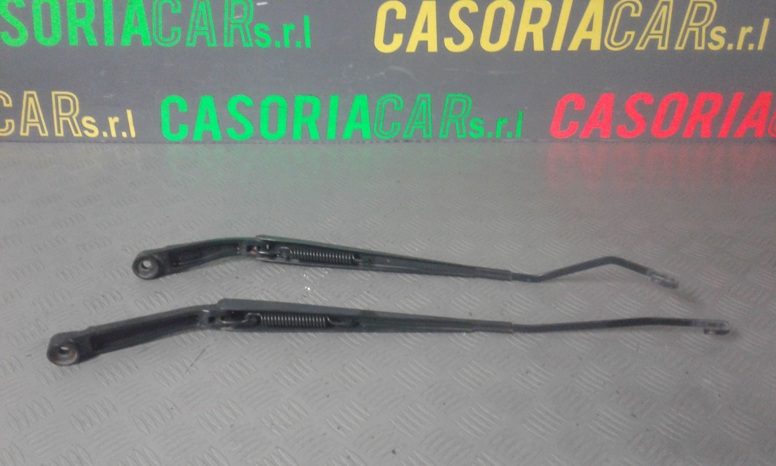 Braccio Tergiparabrezza Usato