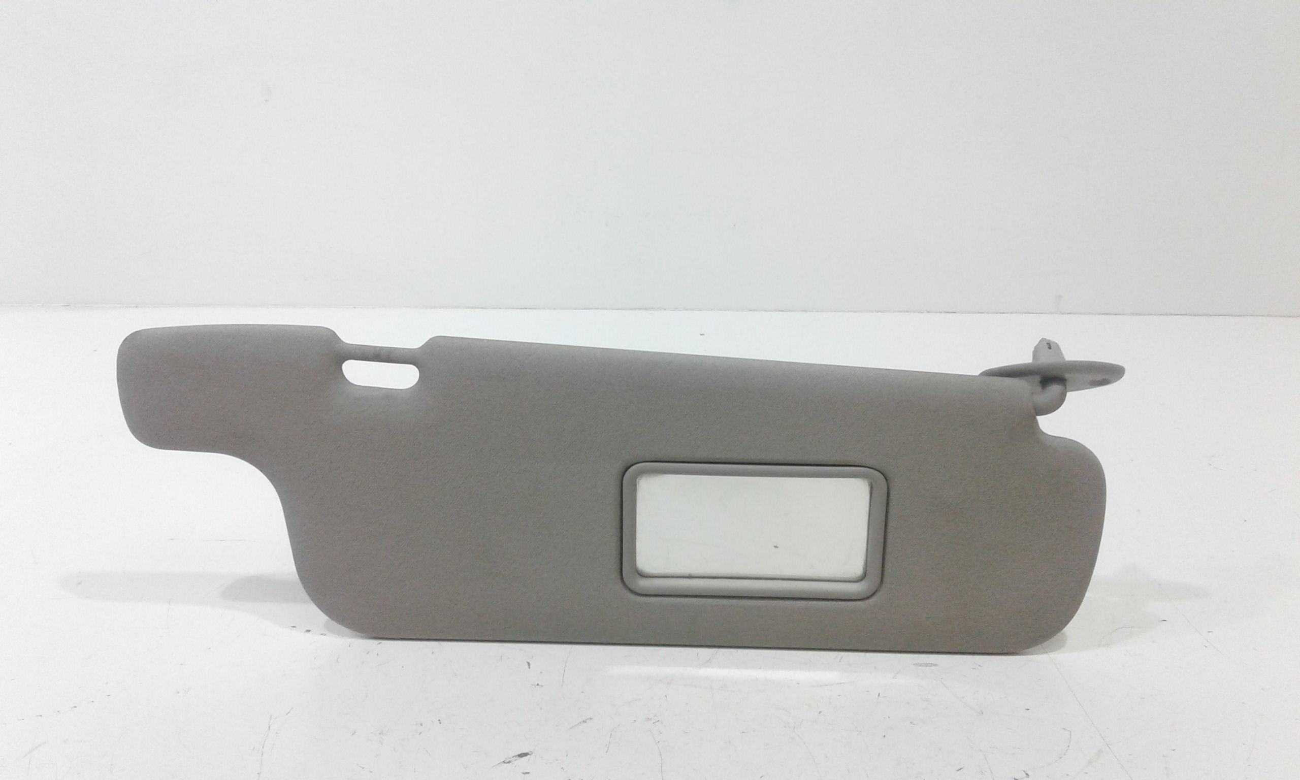 Aletta Parasole Parabrezza Destro 7431052041B0 Usato