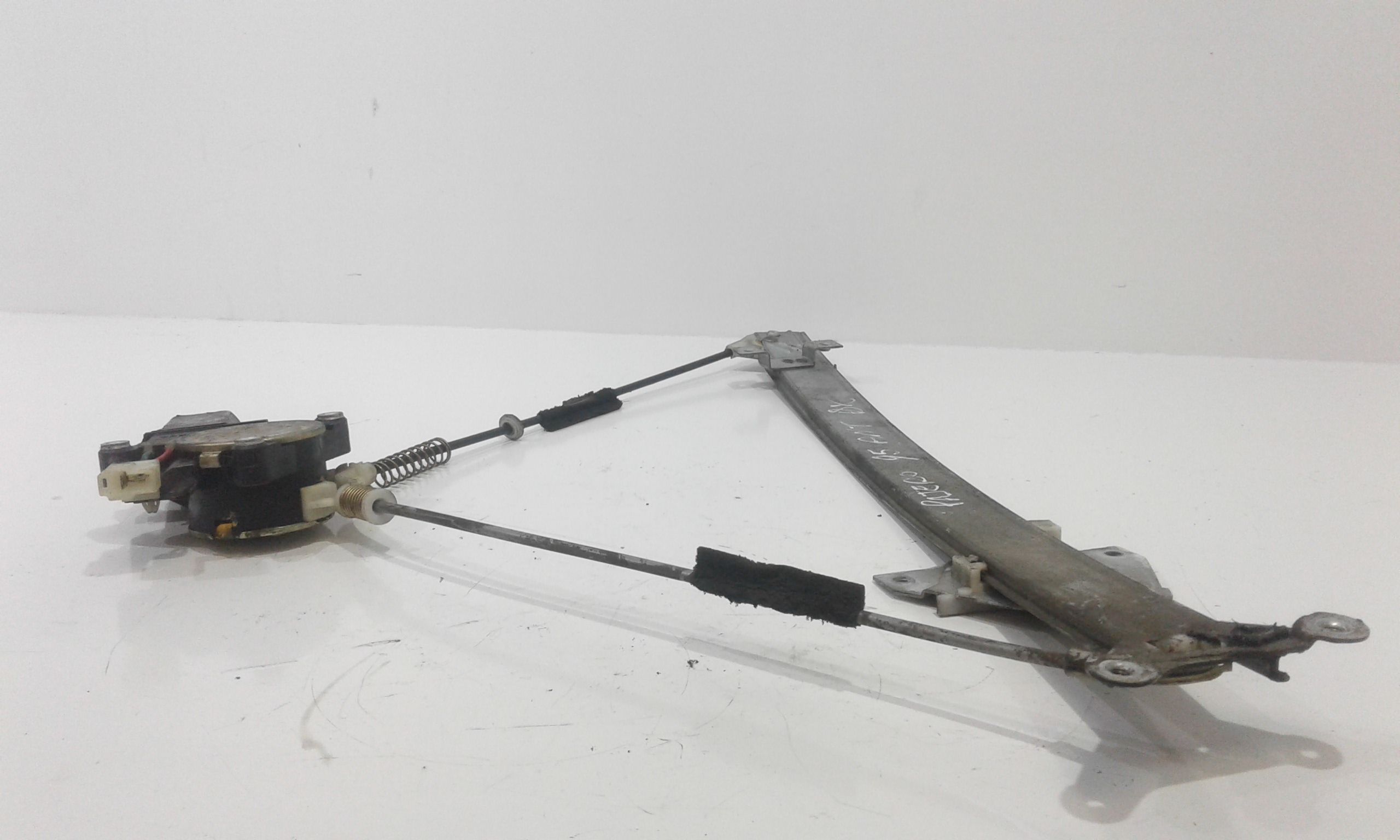 Alzacristallo Porta Ant. Destro MB669162 Usato