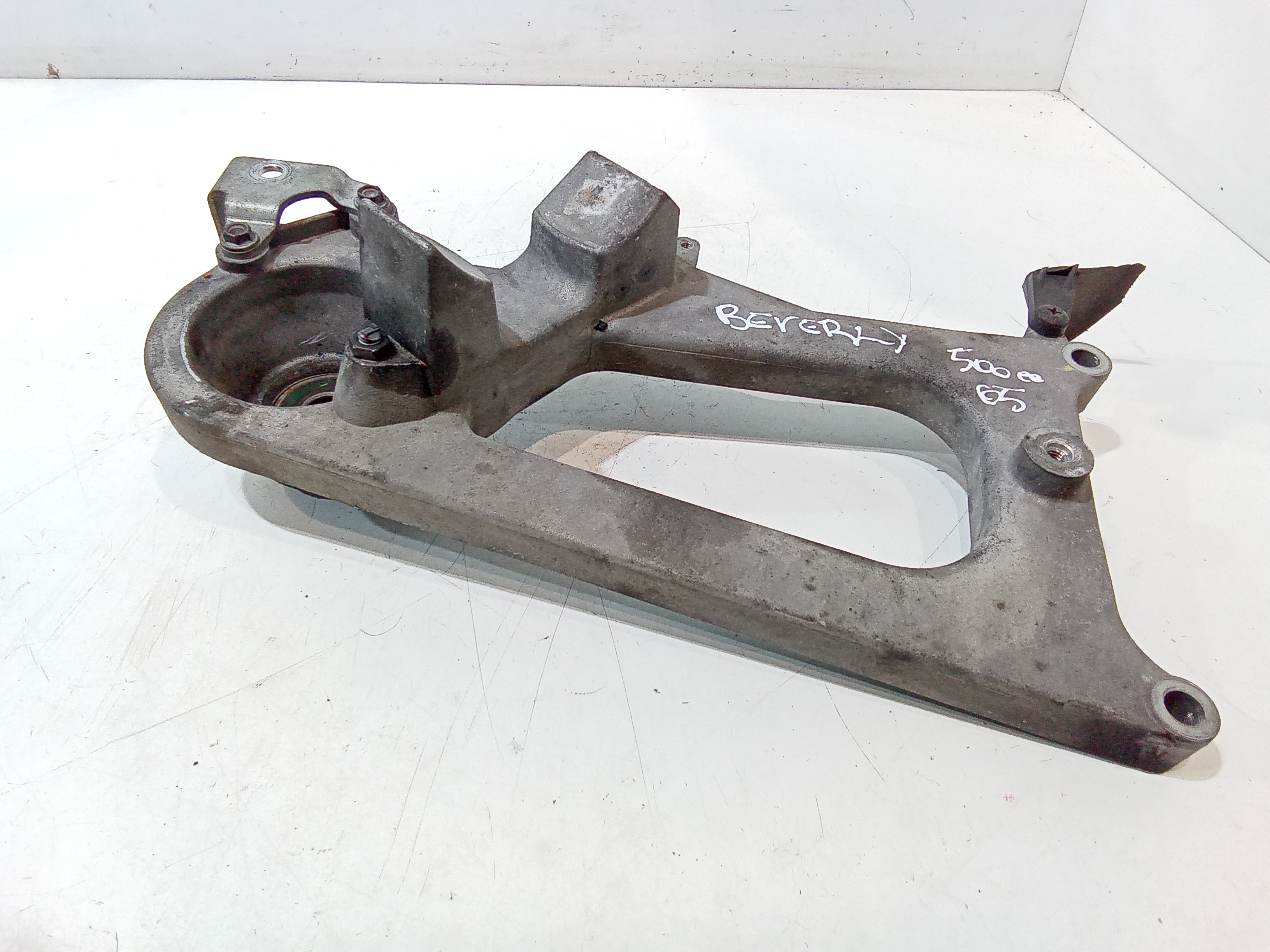 Staffa Supporto Marmitta Usato