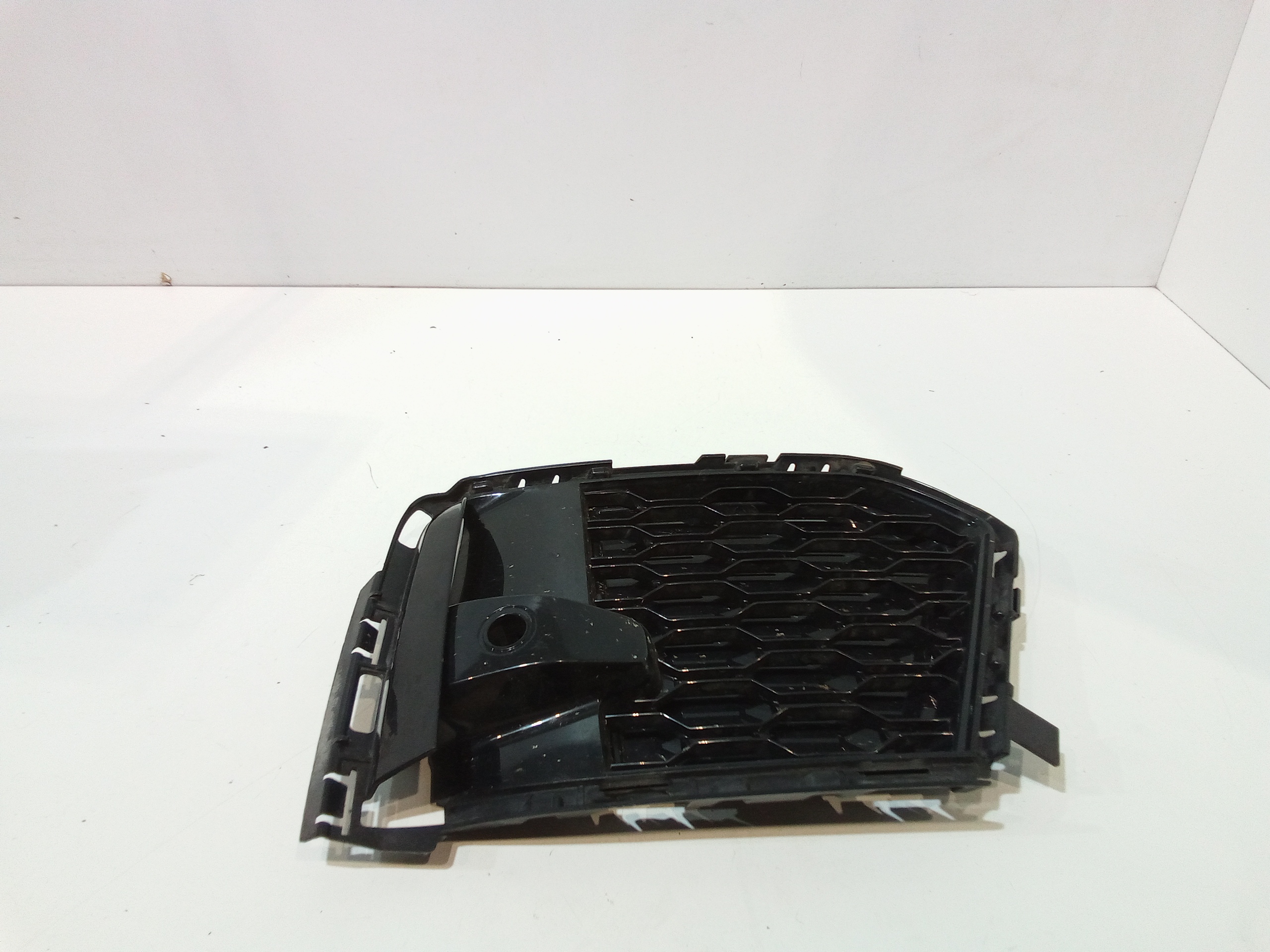 Griglia Paraurti Ant. 51118069943 Usato