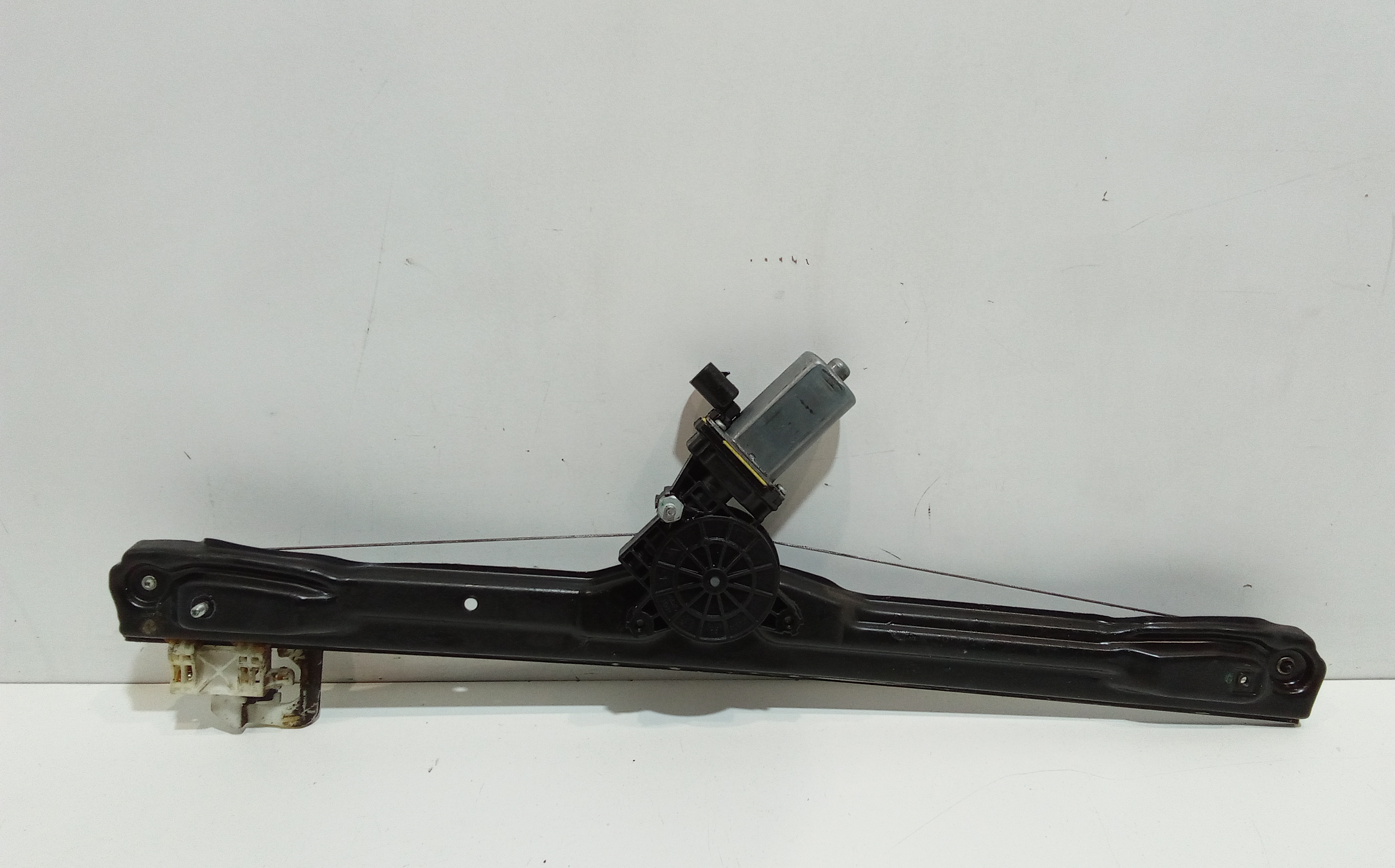 Alzacristallo Porta Ant. Destro Usato