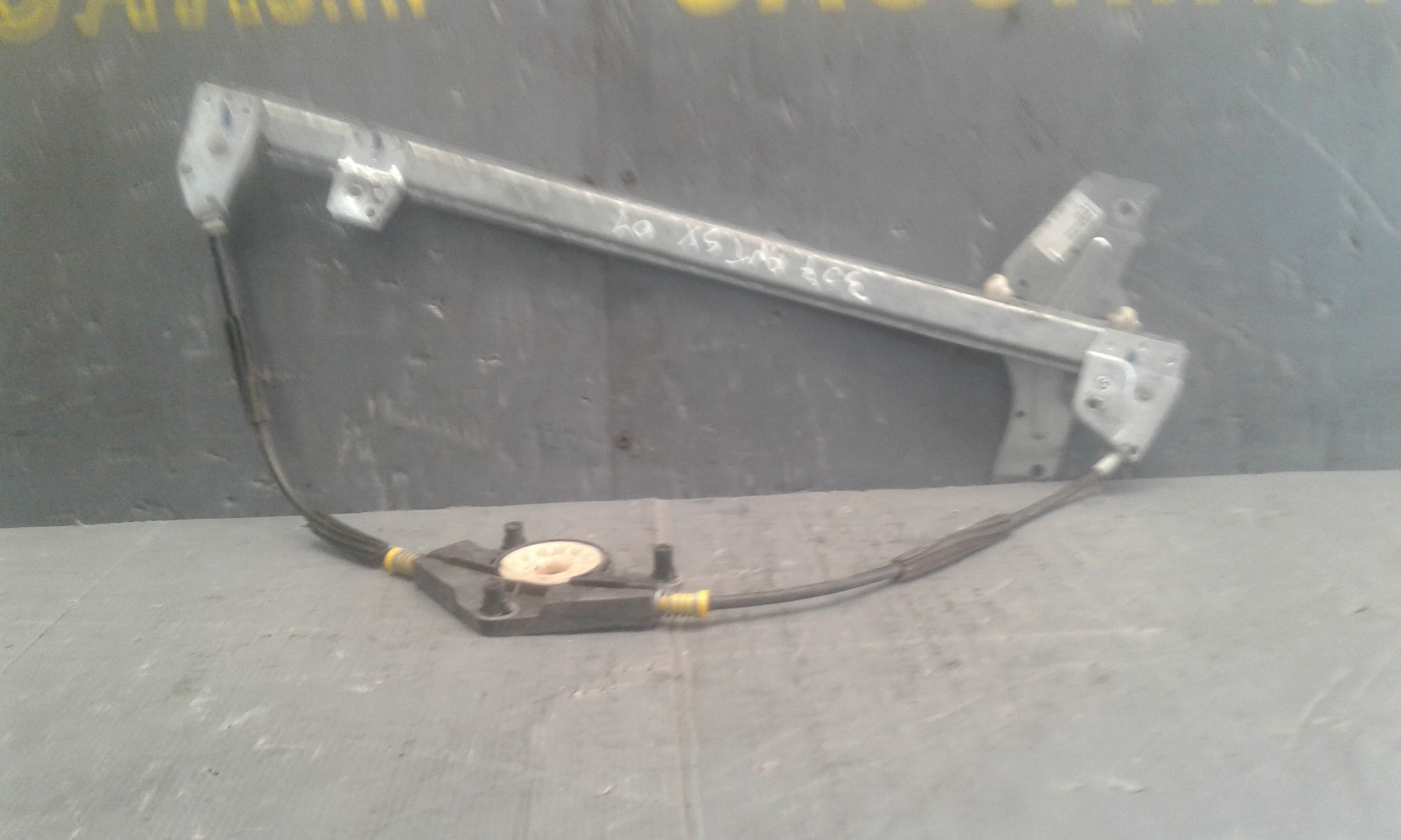 Alzacristallo Porta Ant. Sinistro Usato