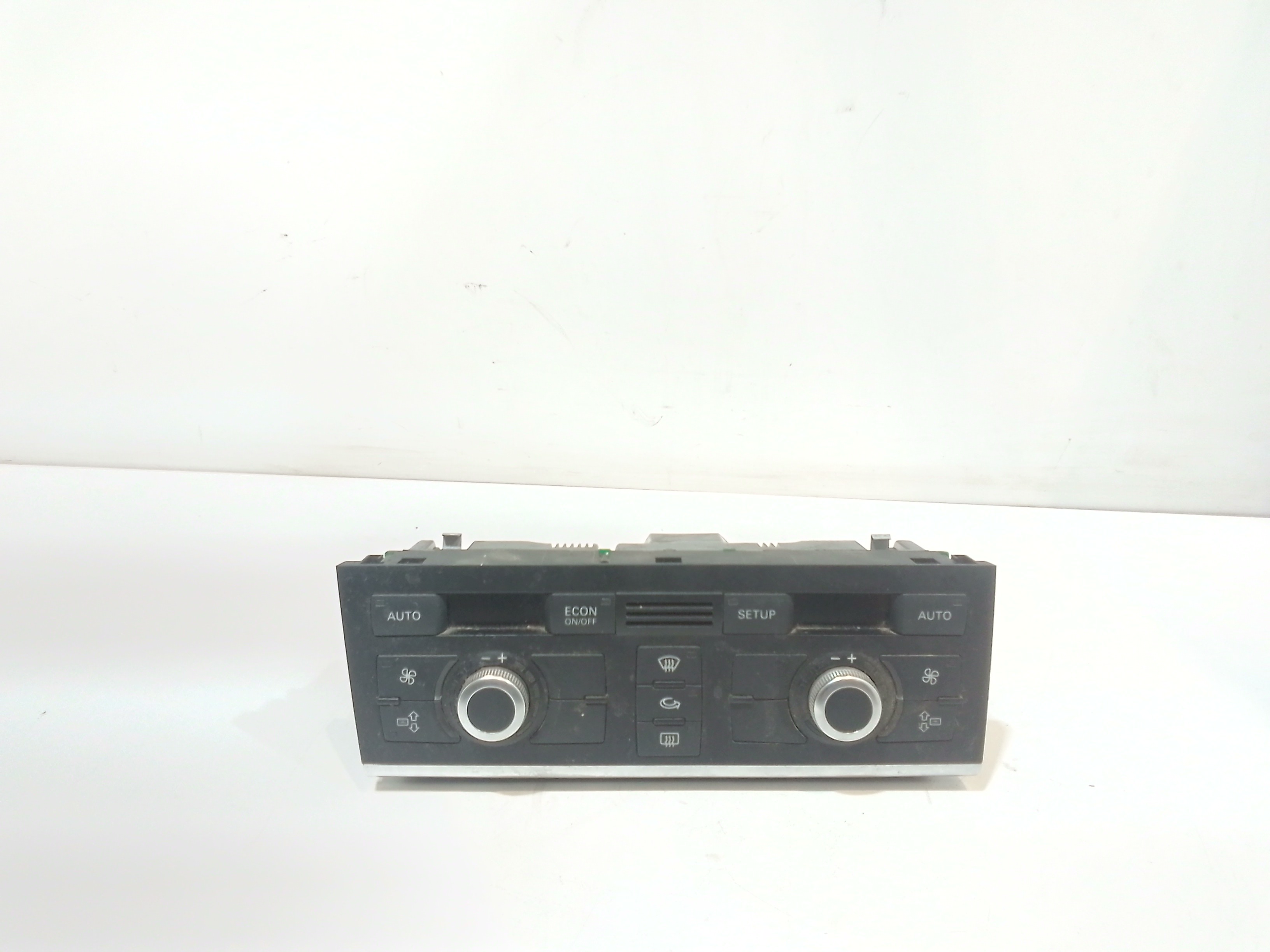 Blocco Comando Climatizzazione 4F1820043AFH77 Usato