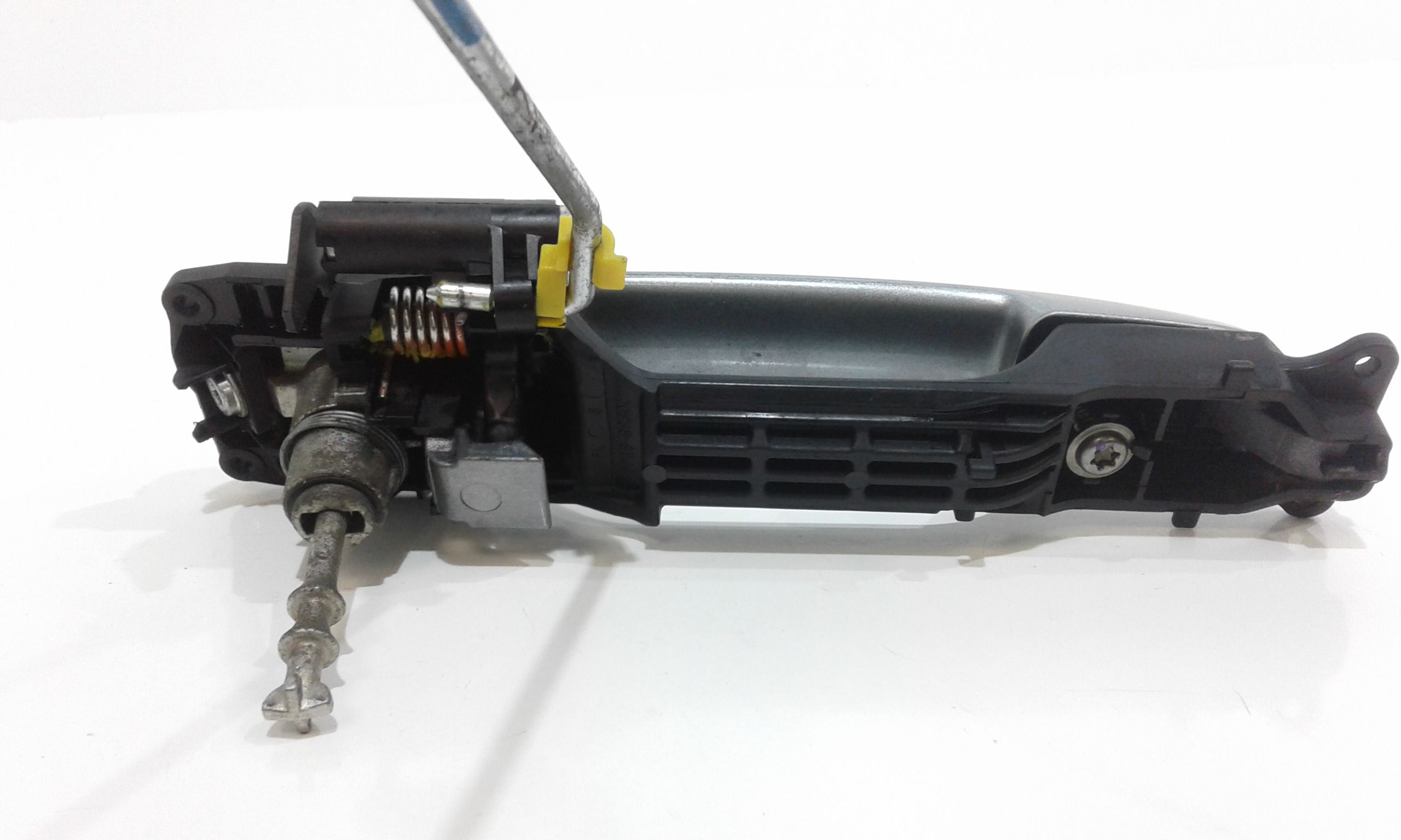 Maniglia Porta Ant. Destro 692100D060A1 Usato