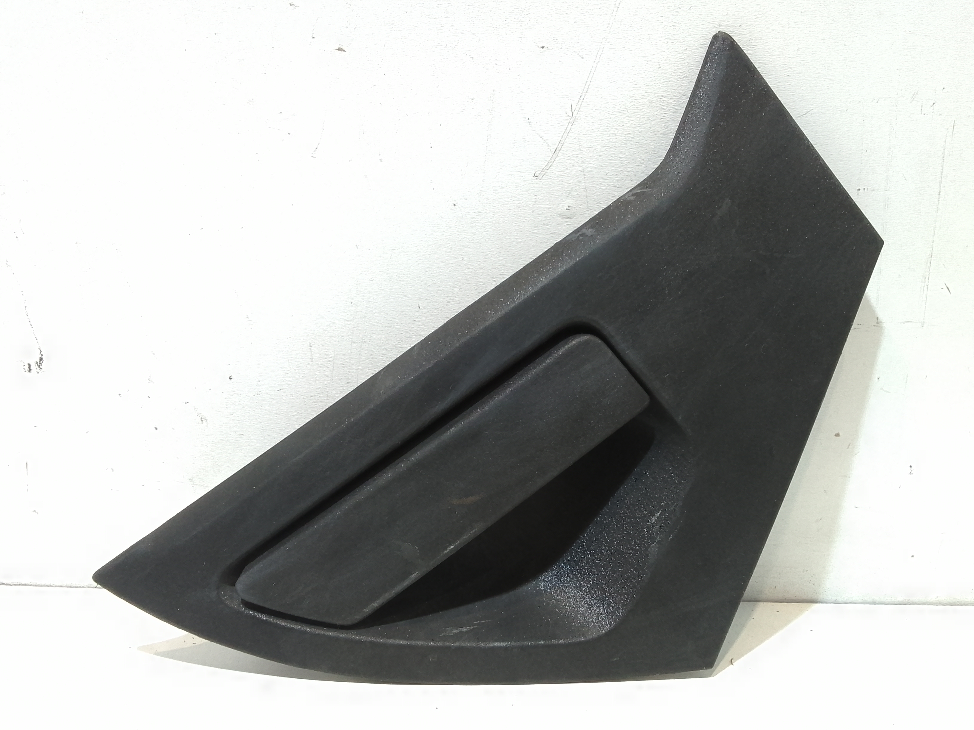 Maniglia Porta Post. Destro 82606BA61E Usato