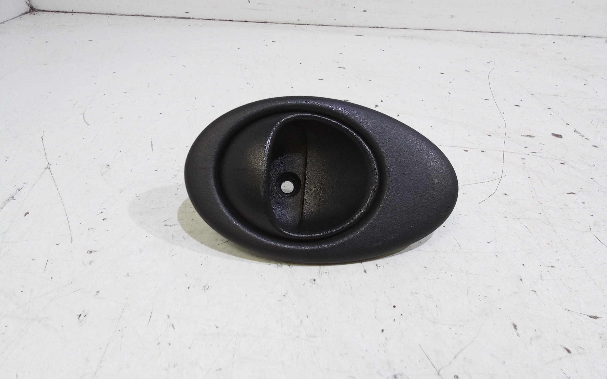 Maniglia Int. Apertura Porta Ant. Destro Usato