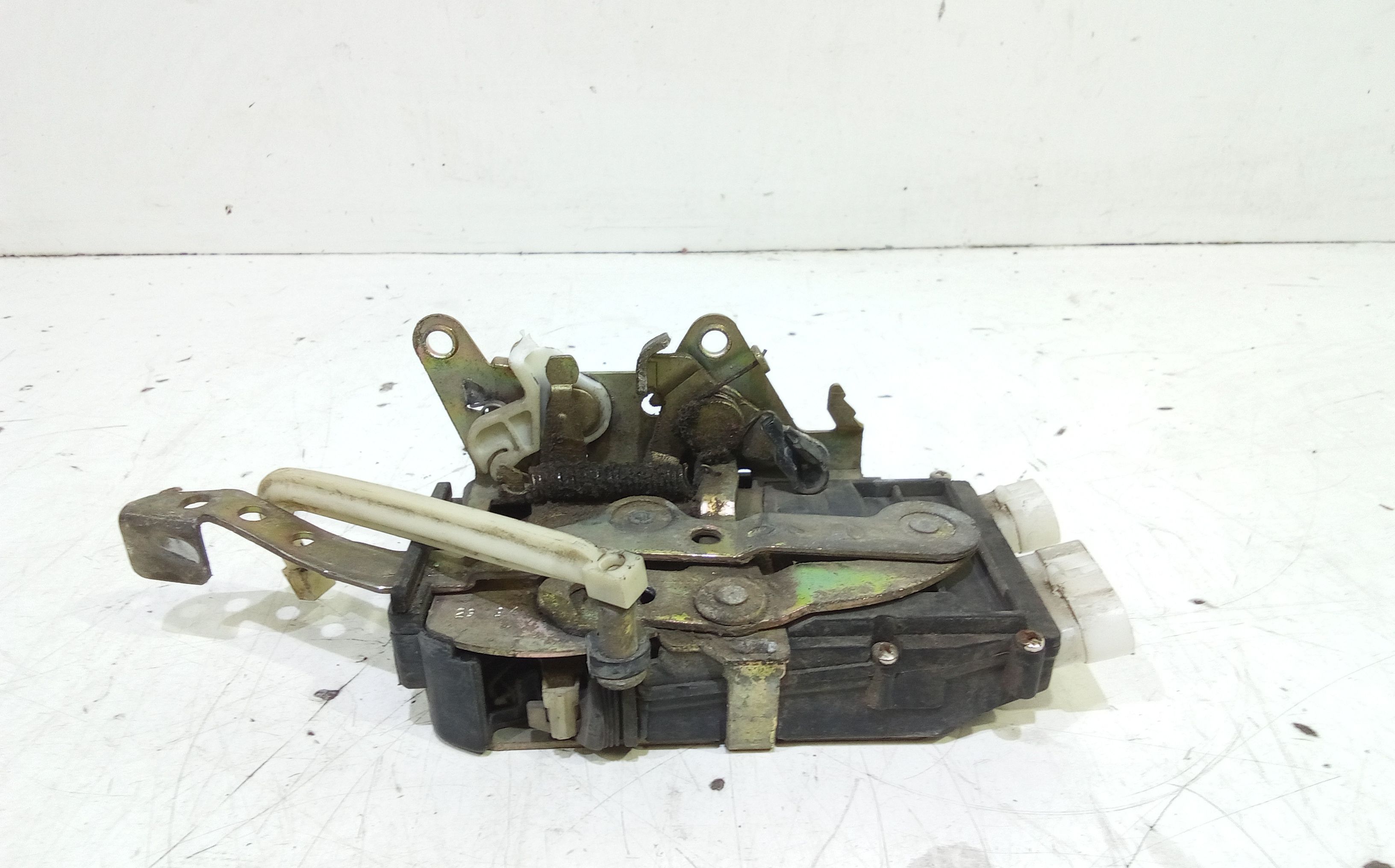 Serratura Porta Ant. Destro 46411408 Usato