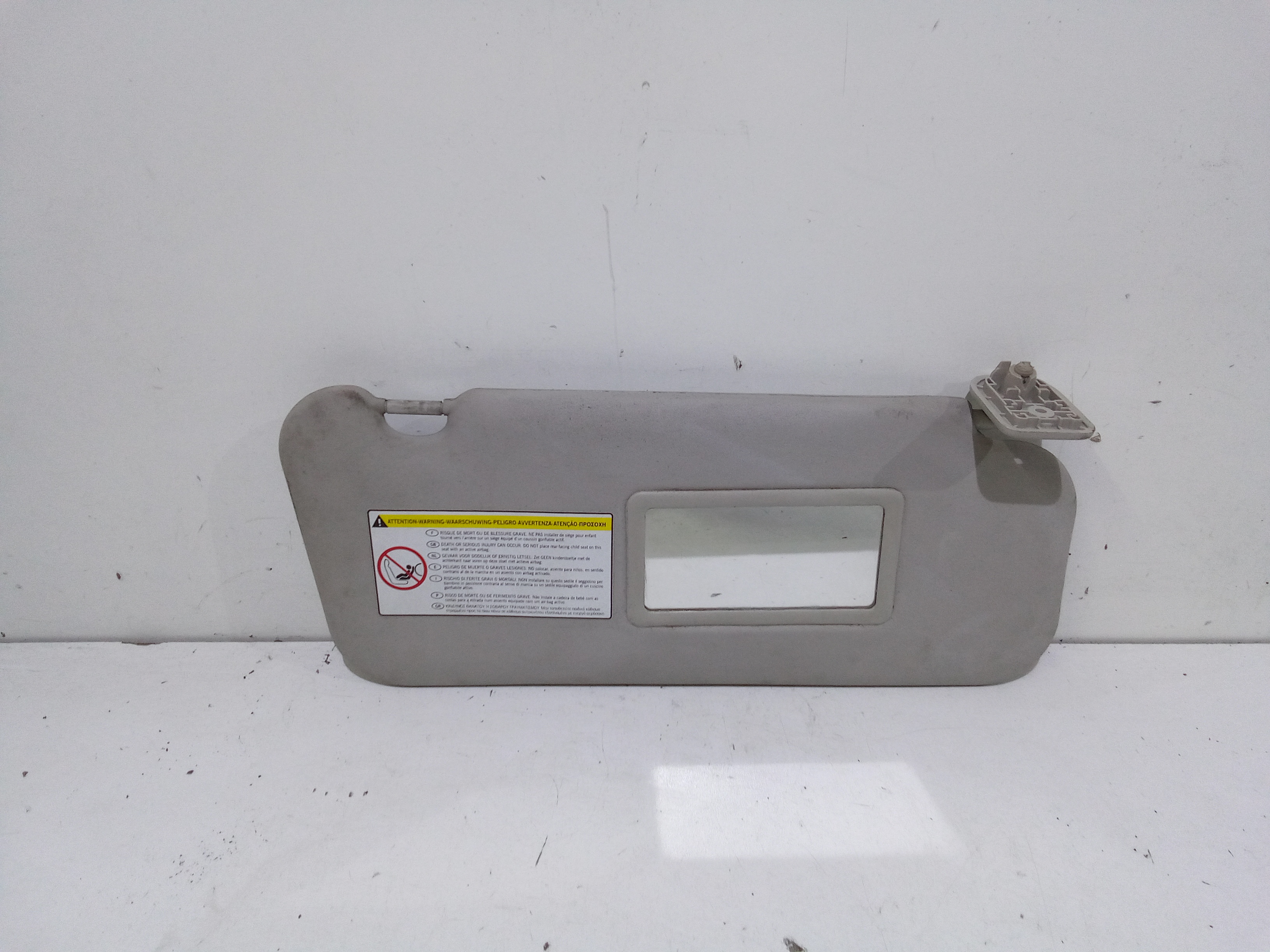 Aletta Parasole Parabrezza Destro Usato