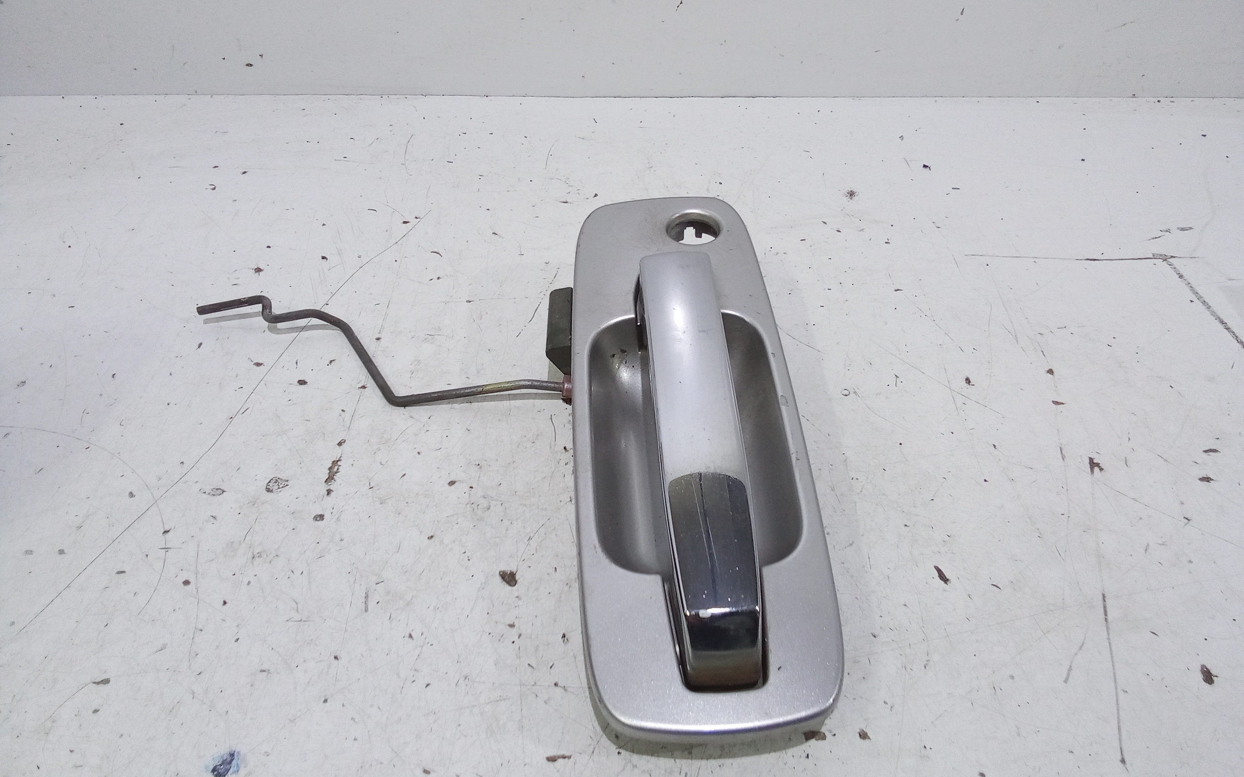 Maniglia Porta Ant. Sinistro 80607EQ30A Usato