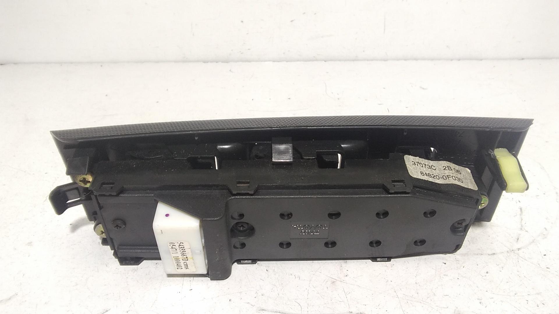 Interruttore Alzacristalli Porta Ant. Sinistro Usato