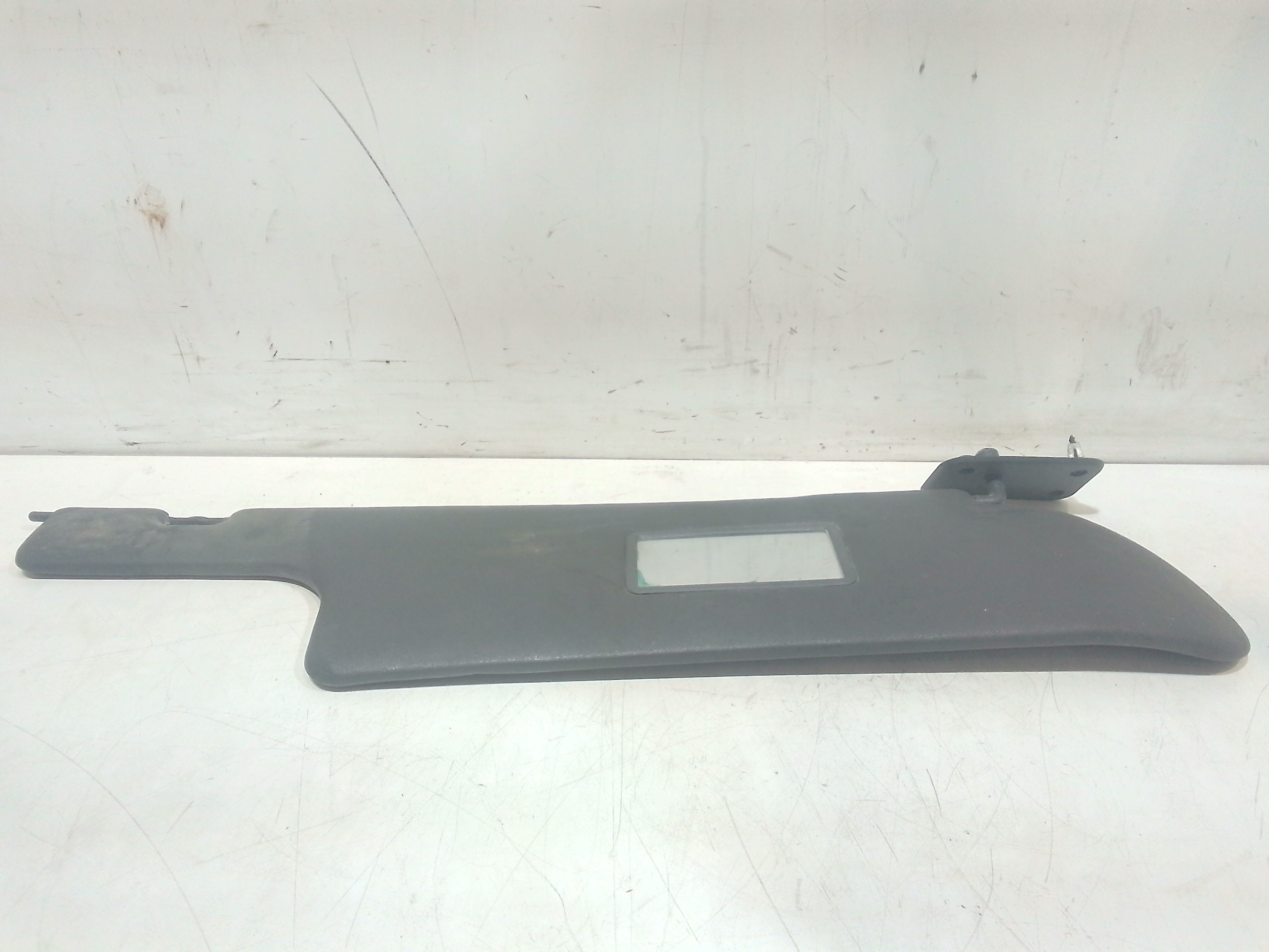 Aletta Parasole Parabrezza Destro Usato