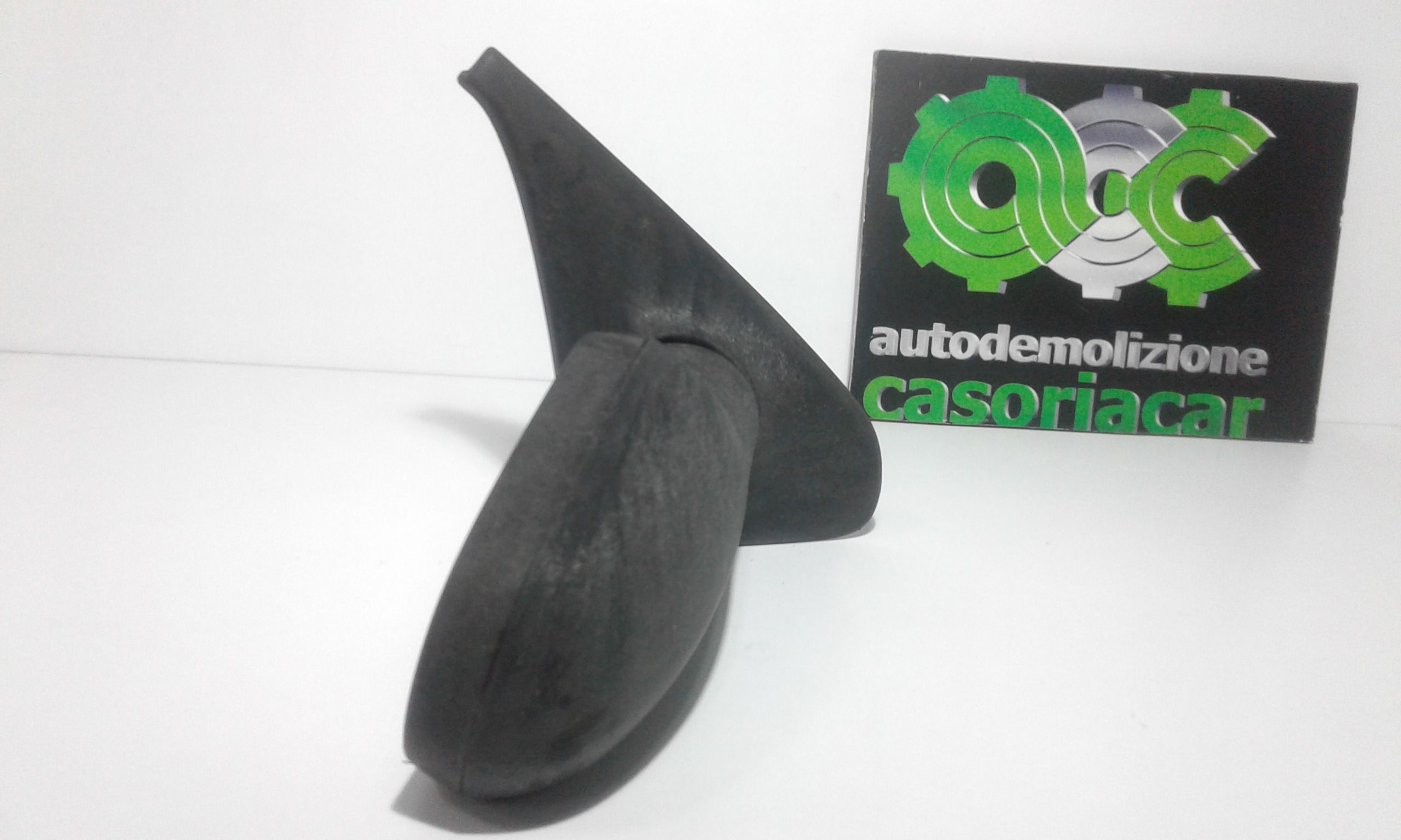 Retrovisore Est. Destro Usato