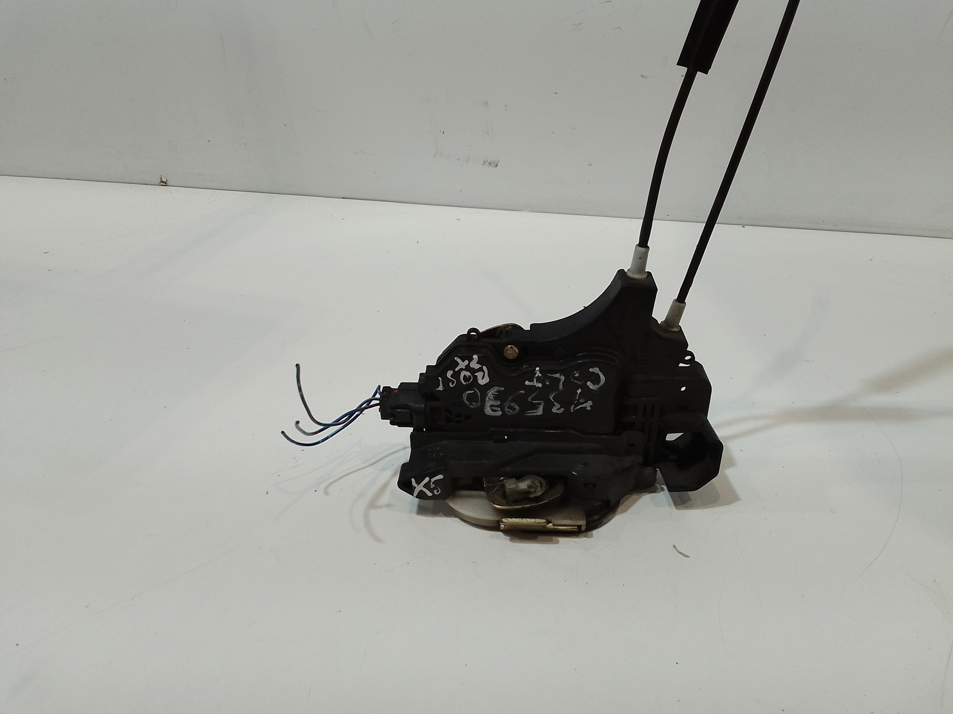 Serratura Porta Post. Sinistro MN145941 Usato