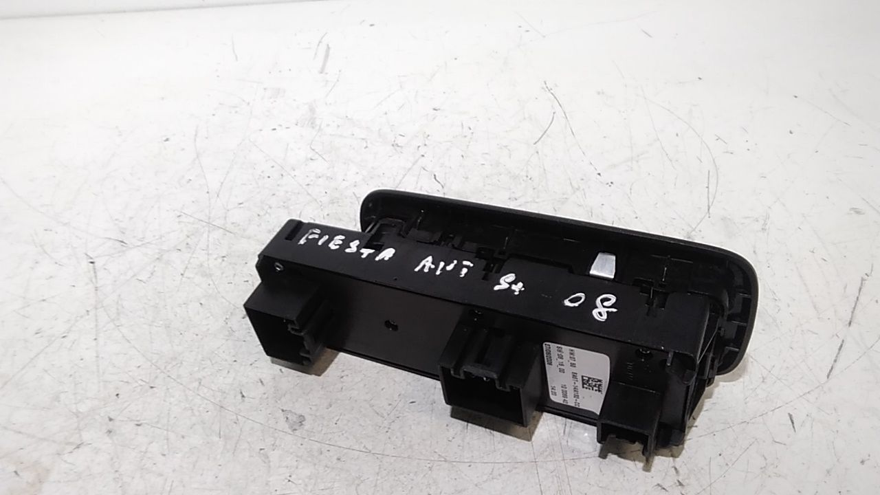 Interruttore Alzacristalli Porta Ant. Sinistro Usato