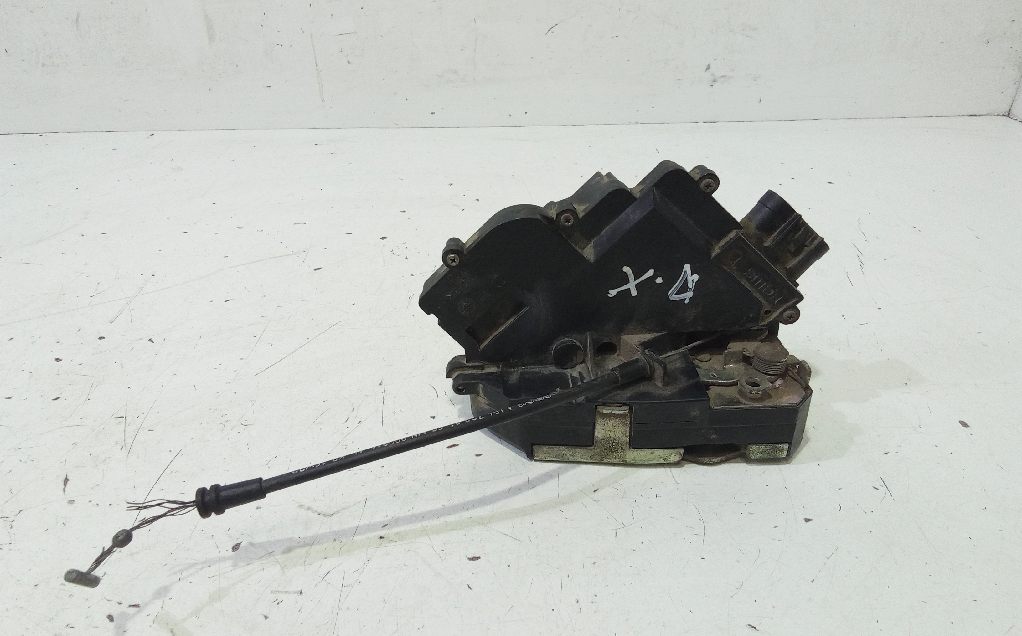 Serratura Porta Ant. Destro A4547200235 Usato