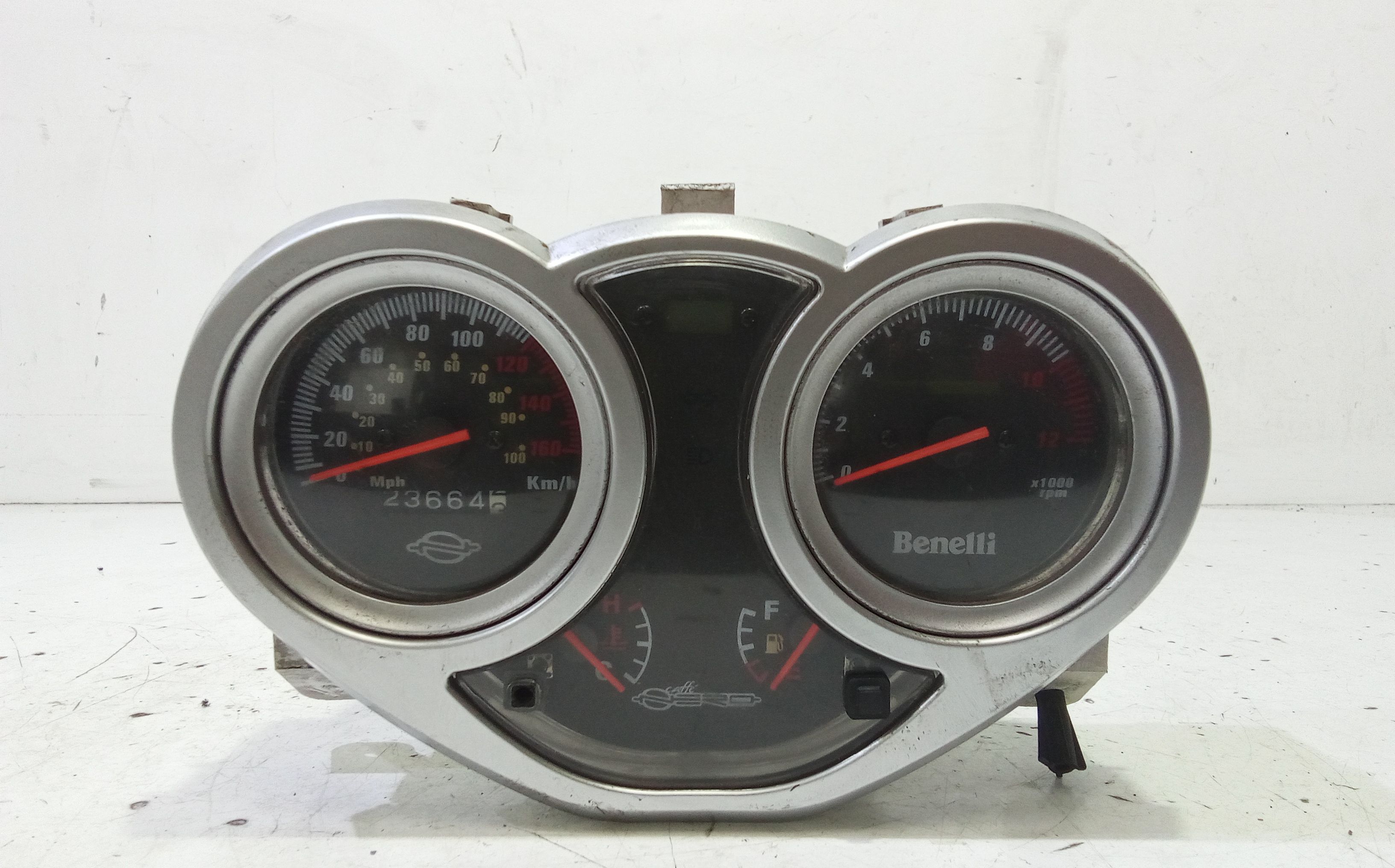 Quadro Portastrumenti Usato