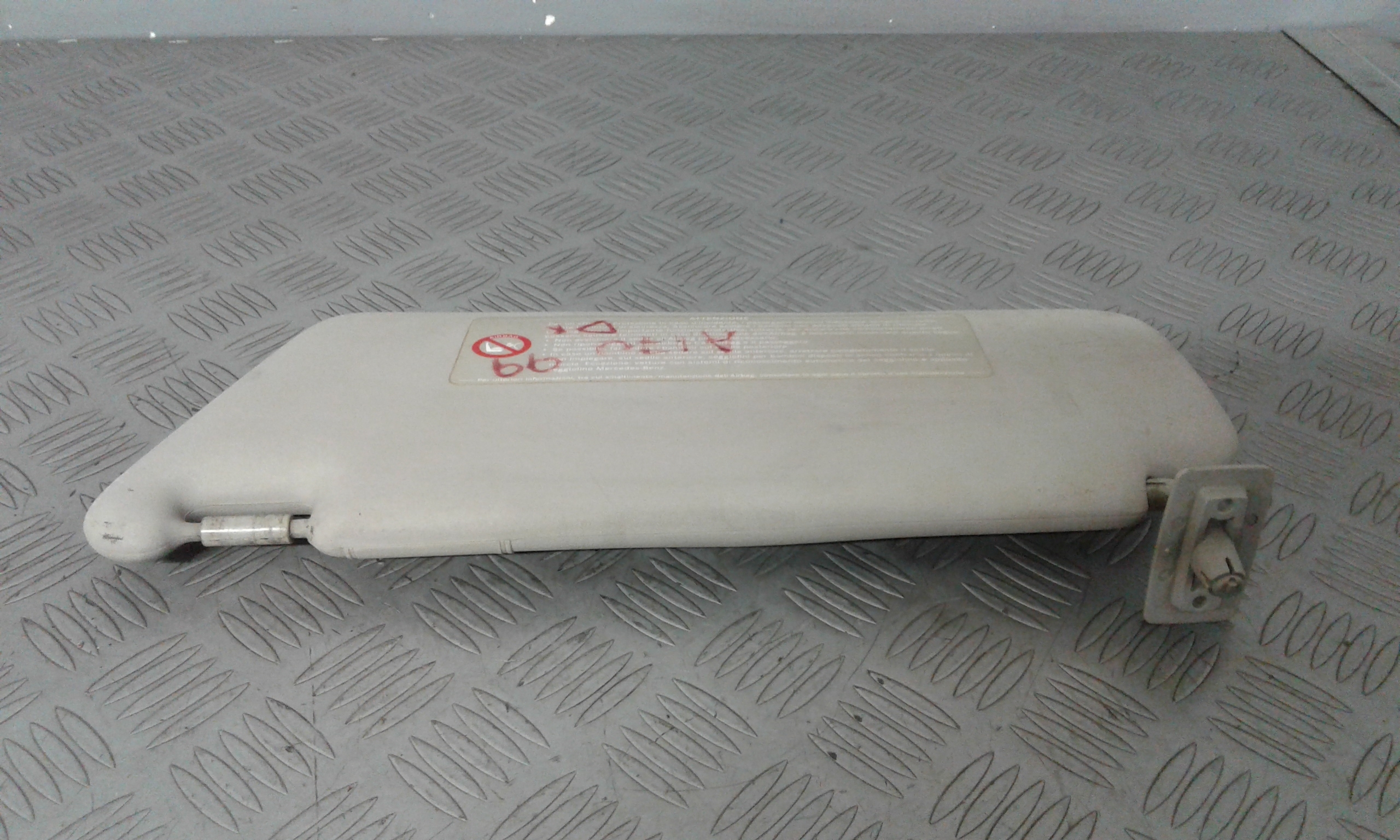 Aletta Parasole Parabrezza Destro Usato