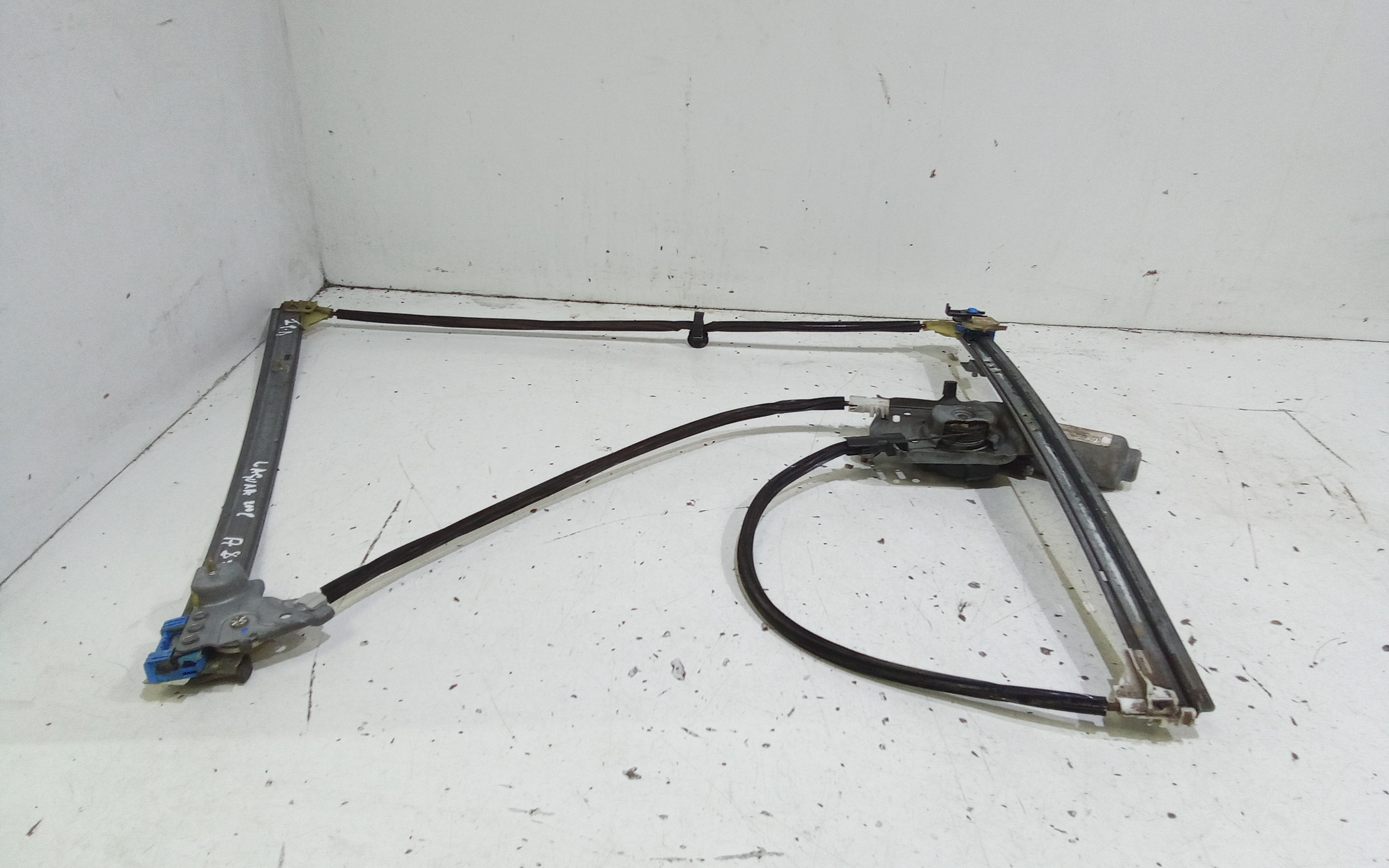 Alzacristallo Porta Ant. Sinistro Usato