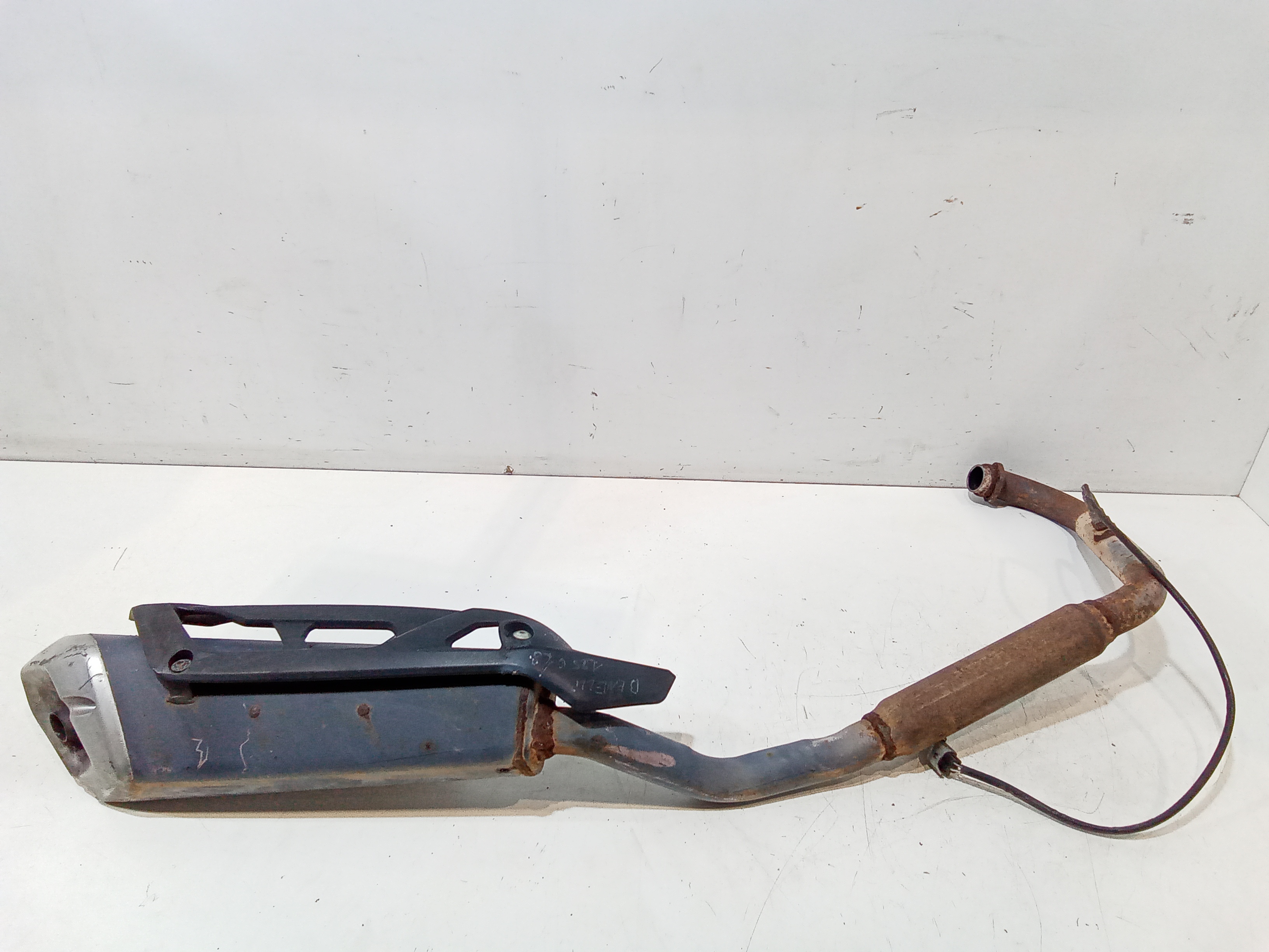 Marmitta Completa Di Terminale Scarico Usato