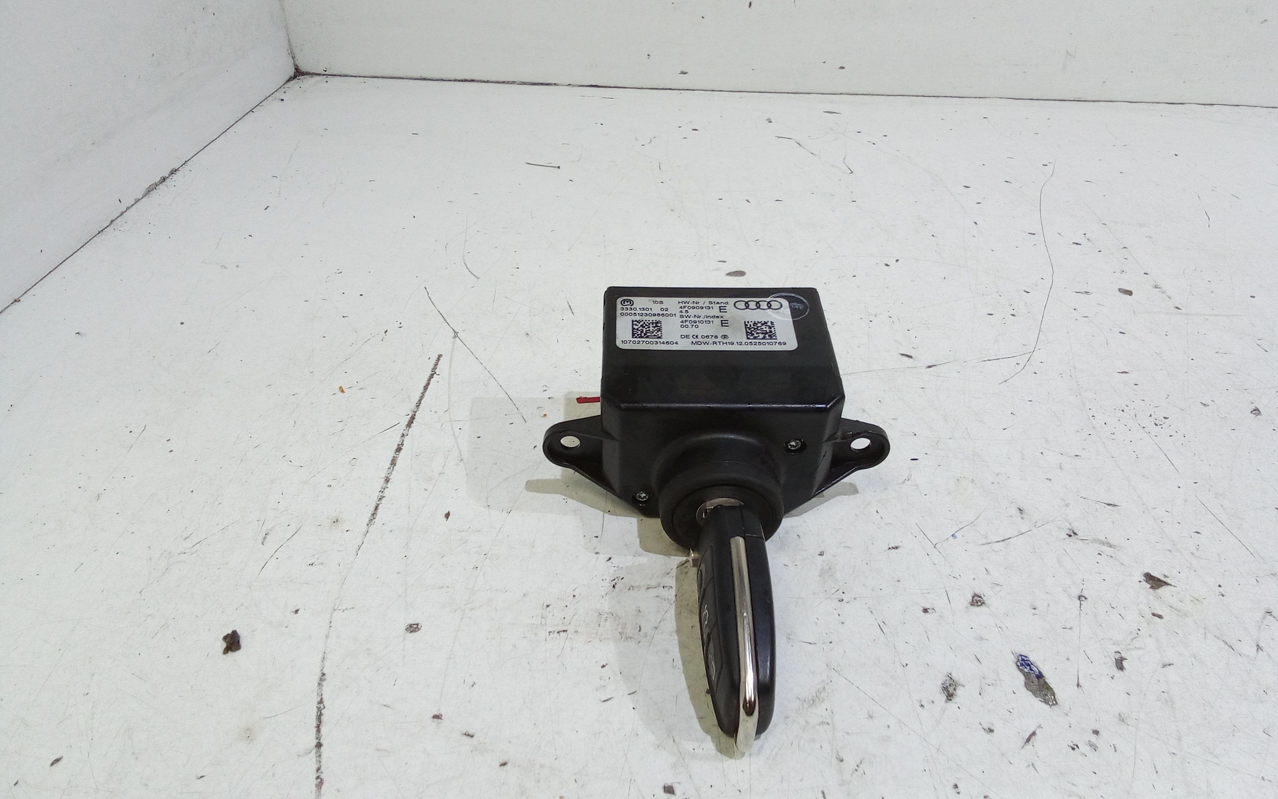 Commutatore Avviamento Con Cilindretti Serrature Usato