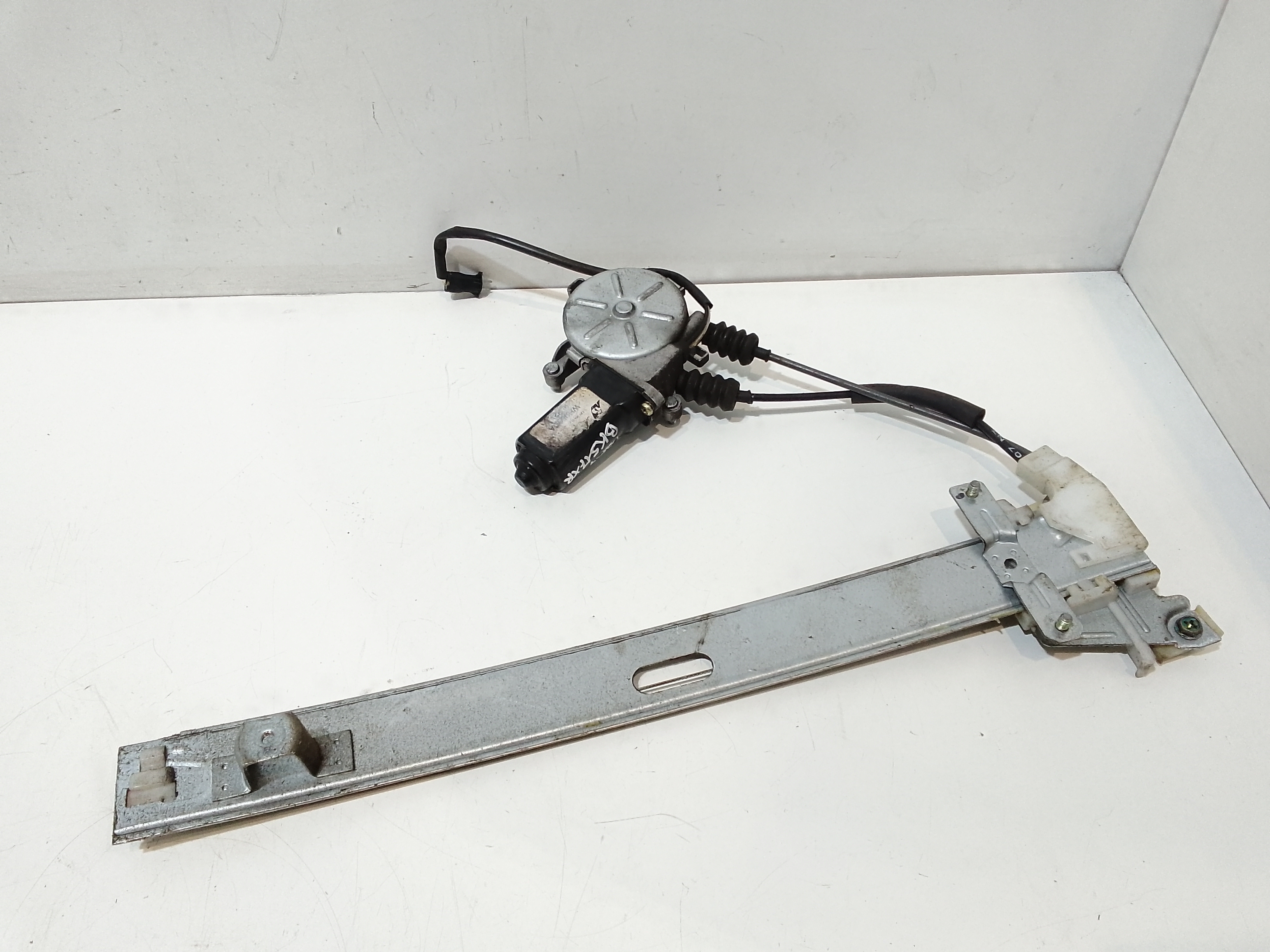 Alzacristallo Porta Post. Destro Usato