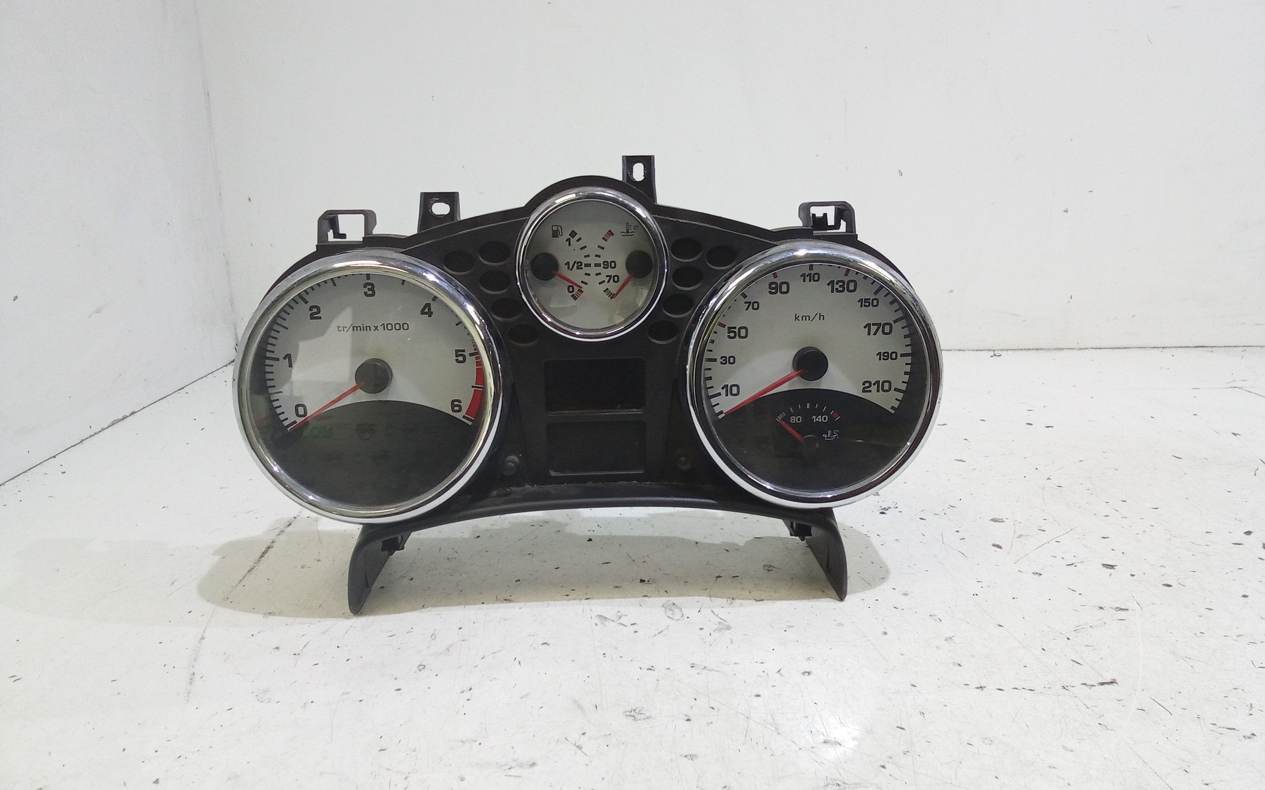 Quadro Portastrumenti Usato