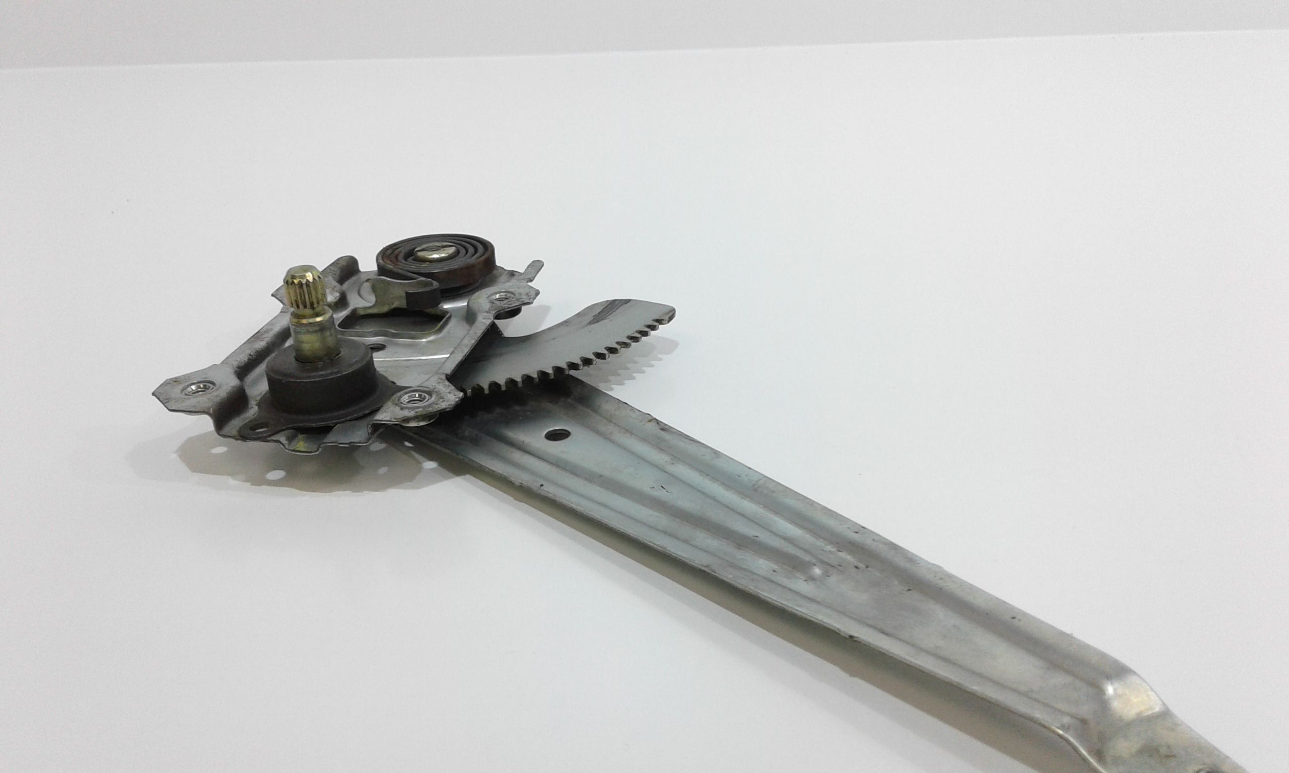 Alzacristallo Elettr. Porta Ant. Sinistro 8340263J50000 Usato