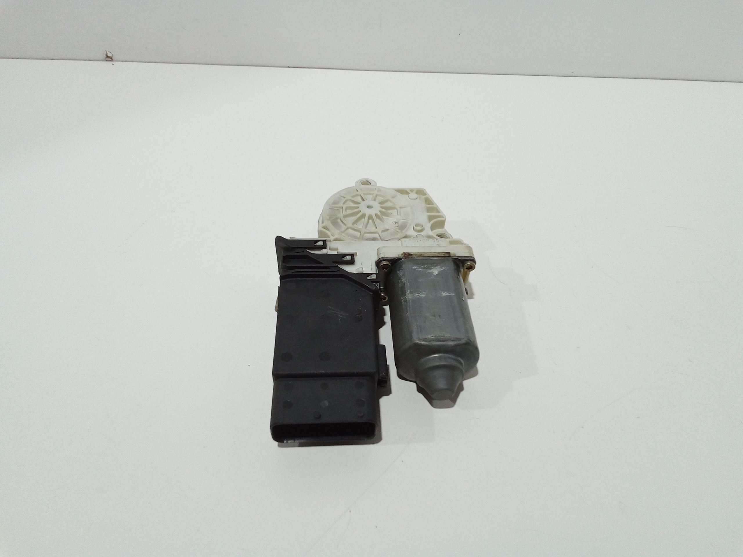 Motorino Alzacristallo Porta Ant. Destro 1C0959802C017 Usato