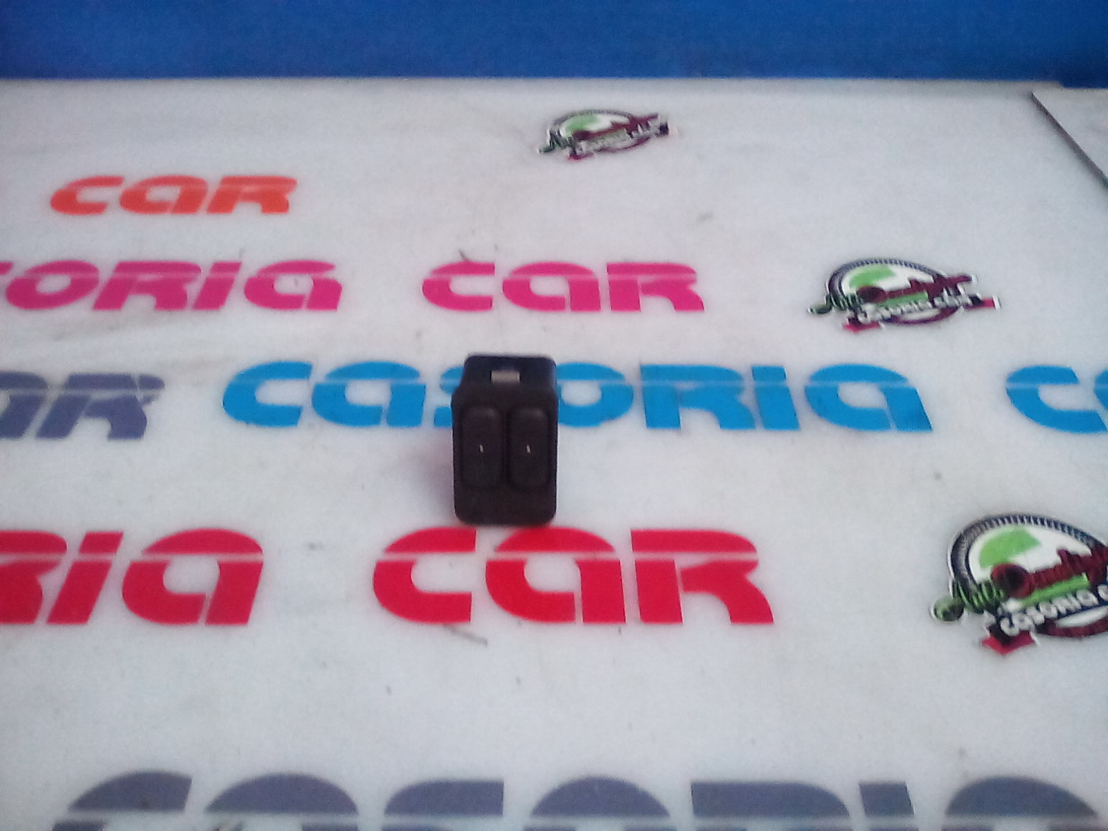 Interruttore Alzacristalli Porta Ant. Sinistro Usato