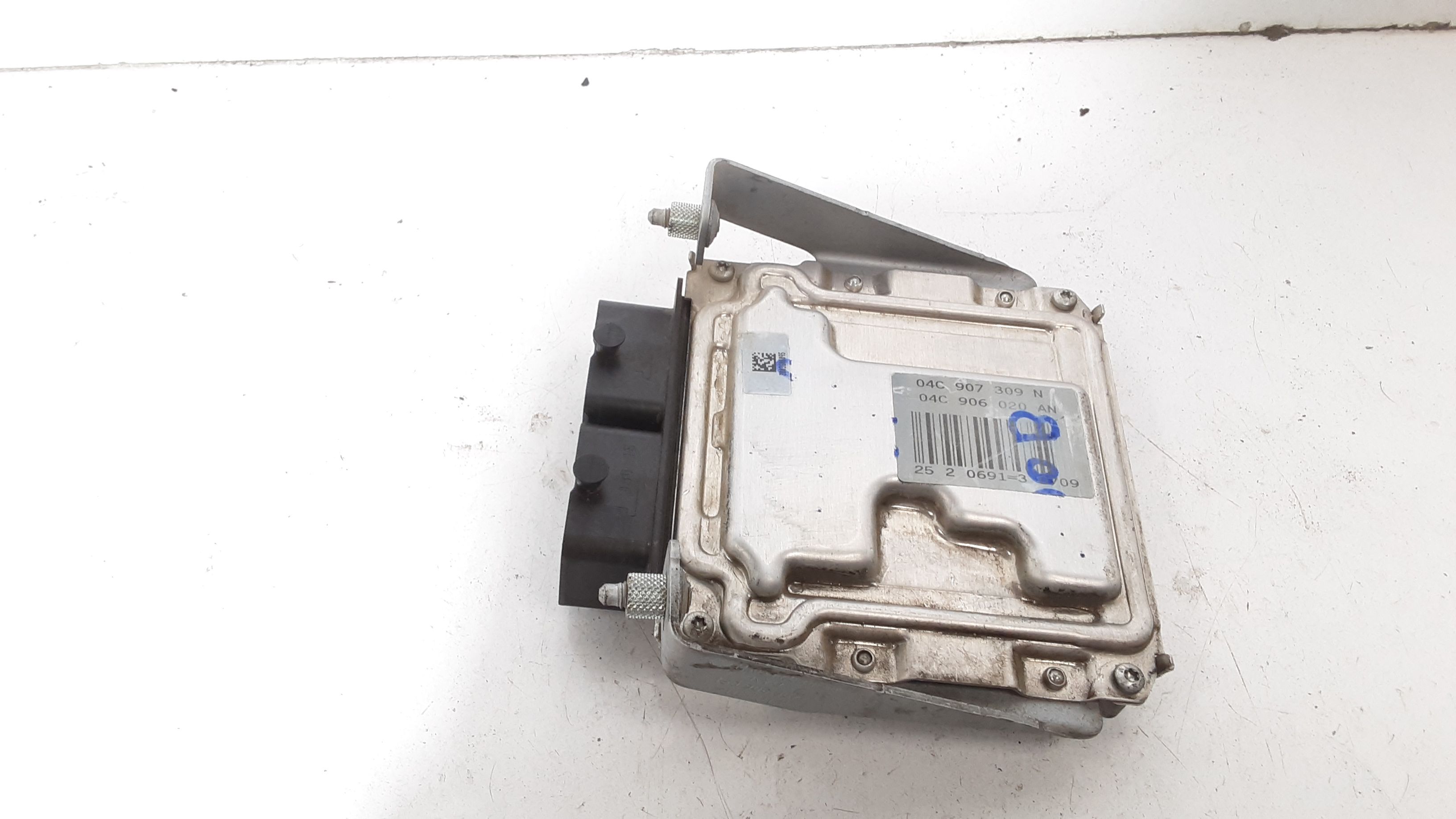 Centralina Iniezione 04C906020 Usato