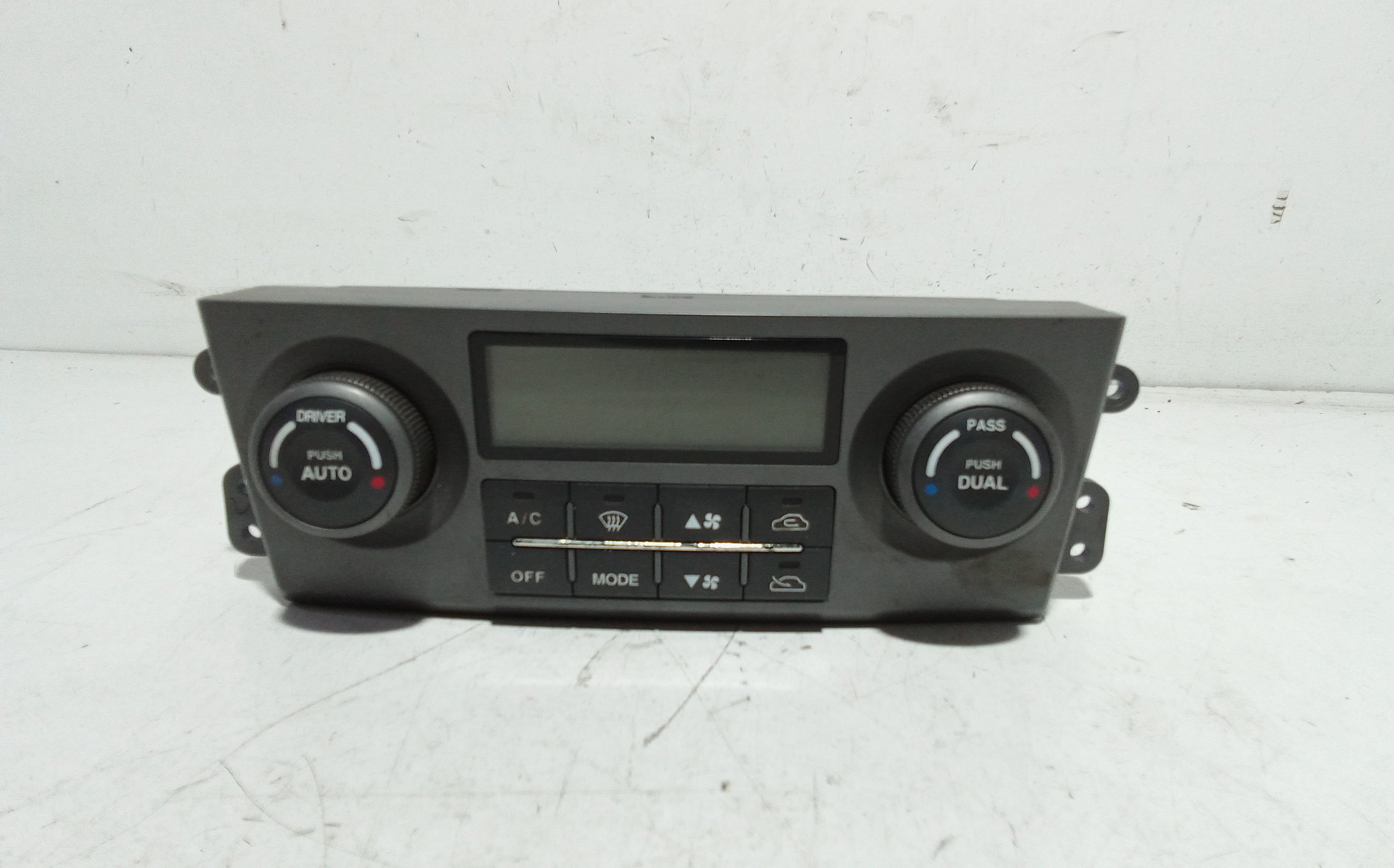 Blocco Comando Climatizzazione 972503E0708W Usato