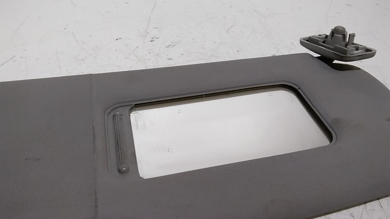 Aletta Parasole Parabrezza Destro 13130073 Usato