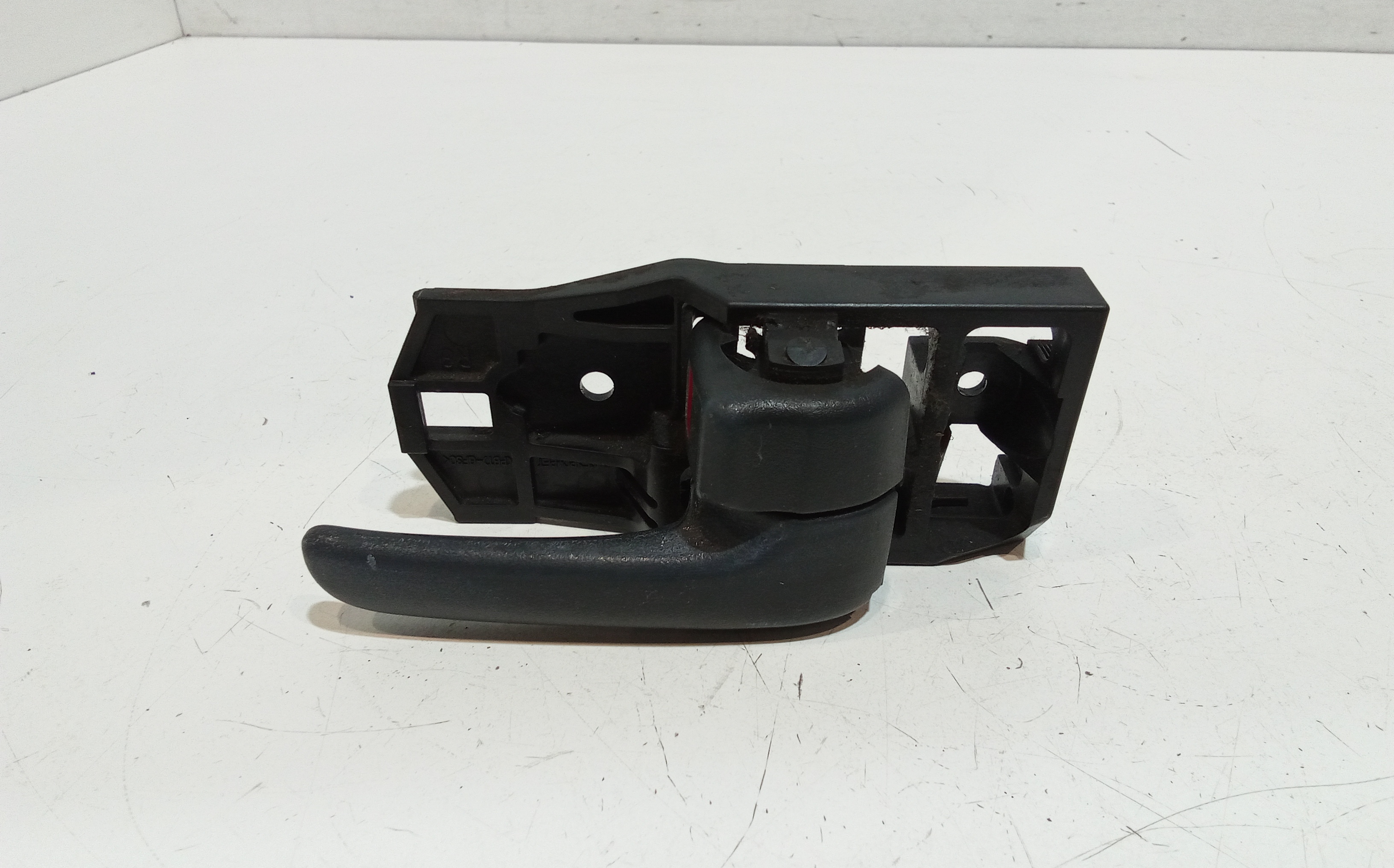 Maniglia Int. Apertura Porta Ant. Destro Usato