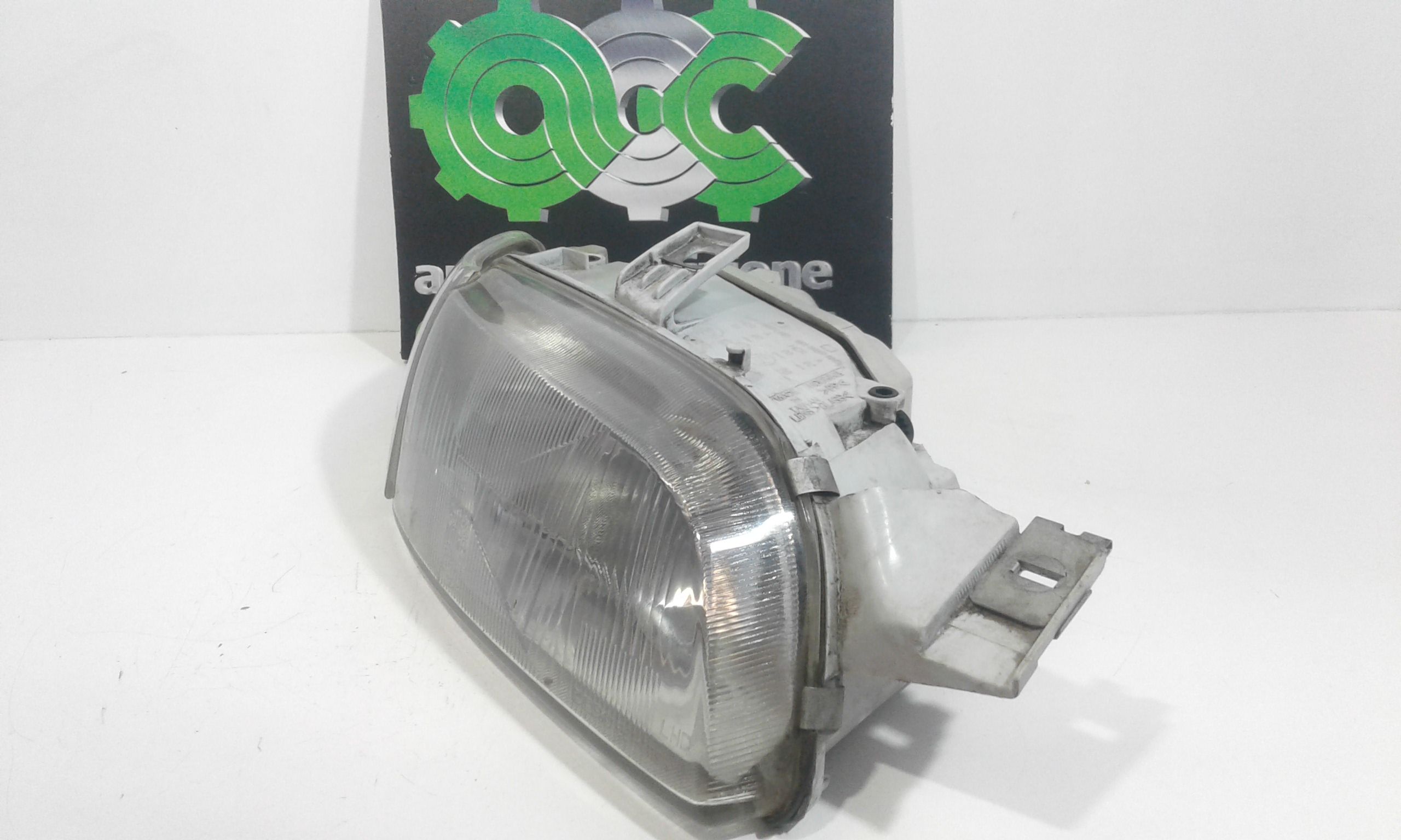 Proiettore Destro 46402649 Usato